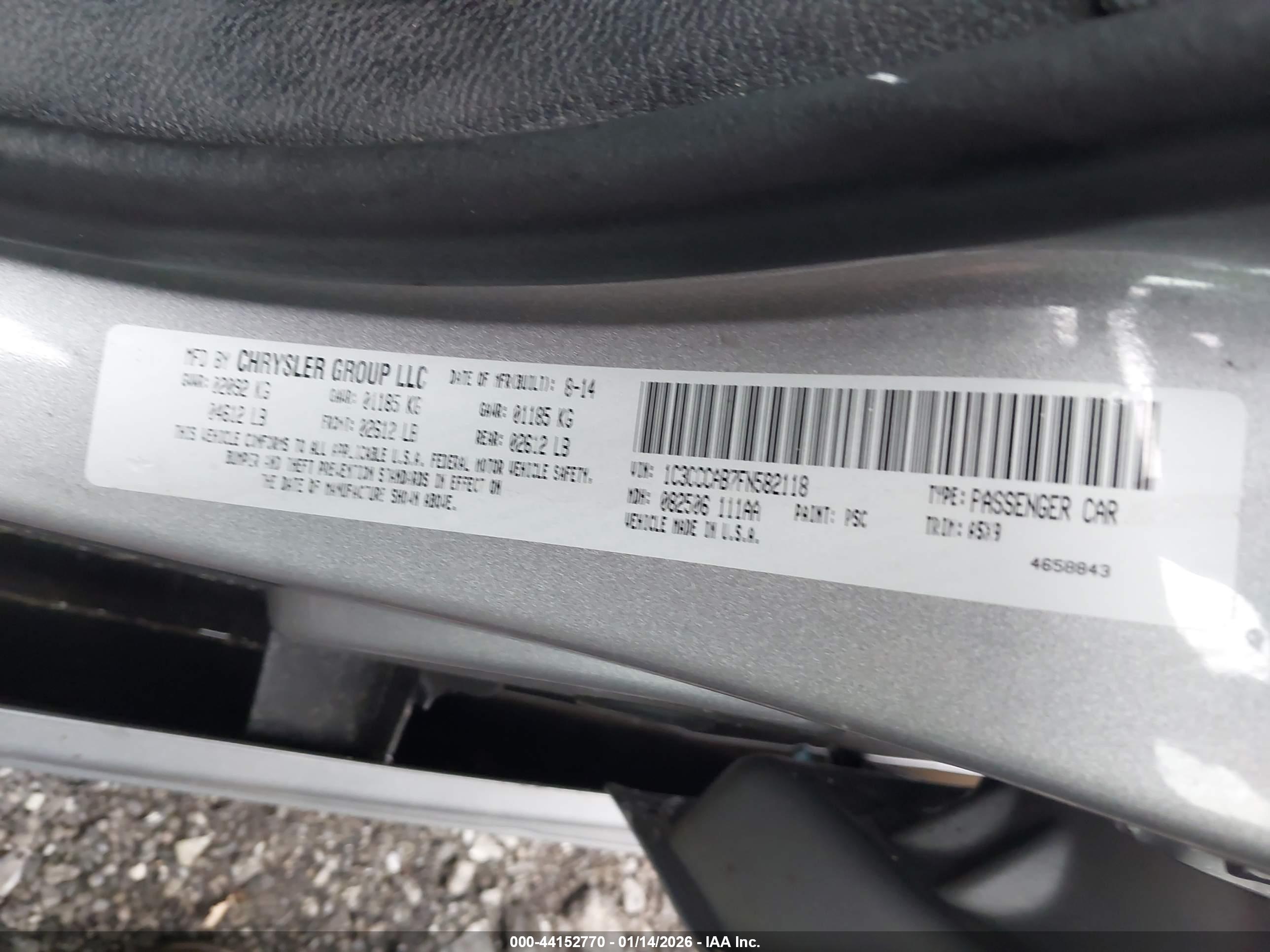 CHRYSLER 200 image 9