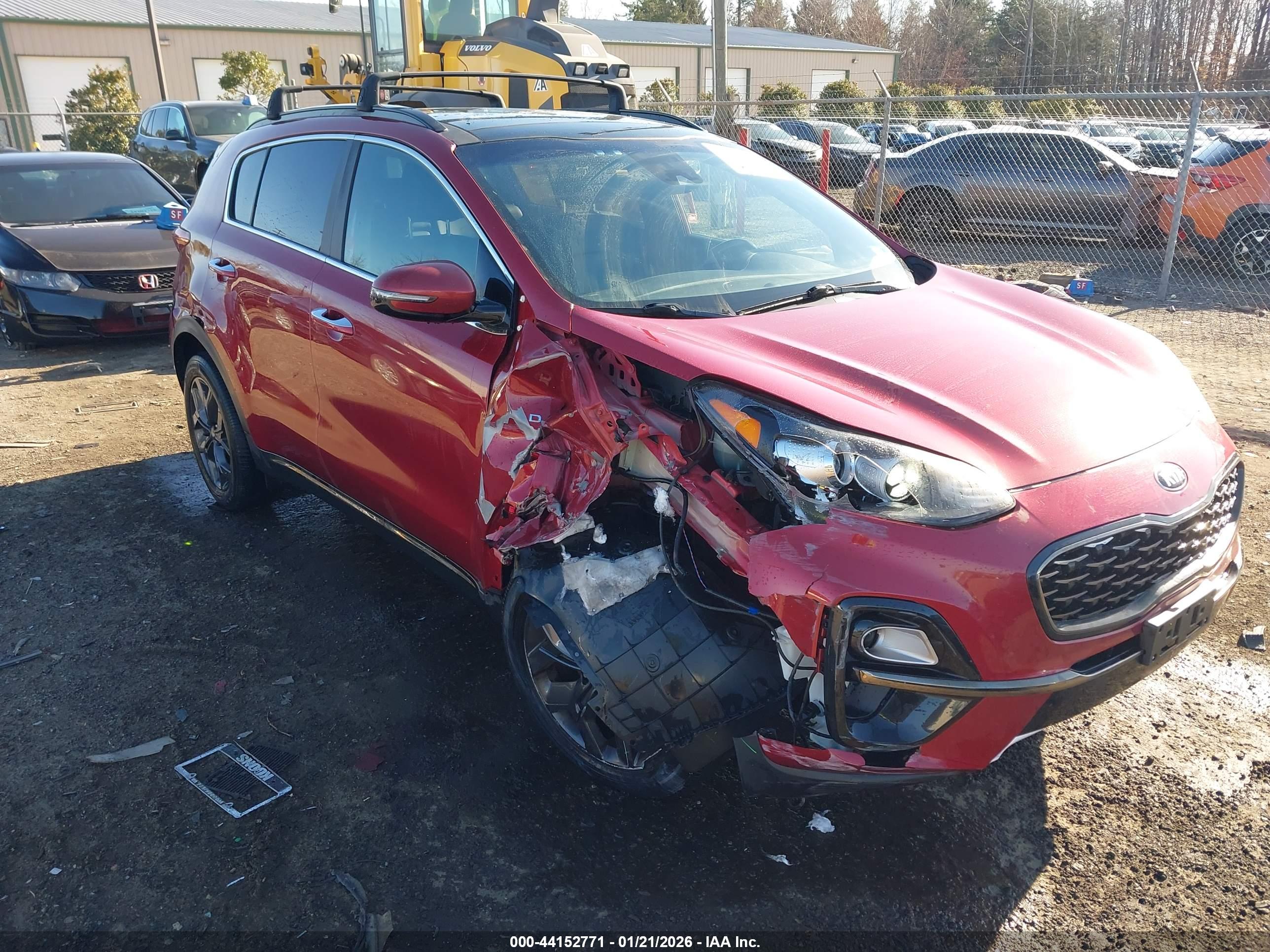 KIA SPORTAGE image 6