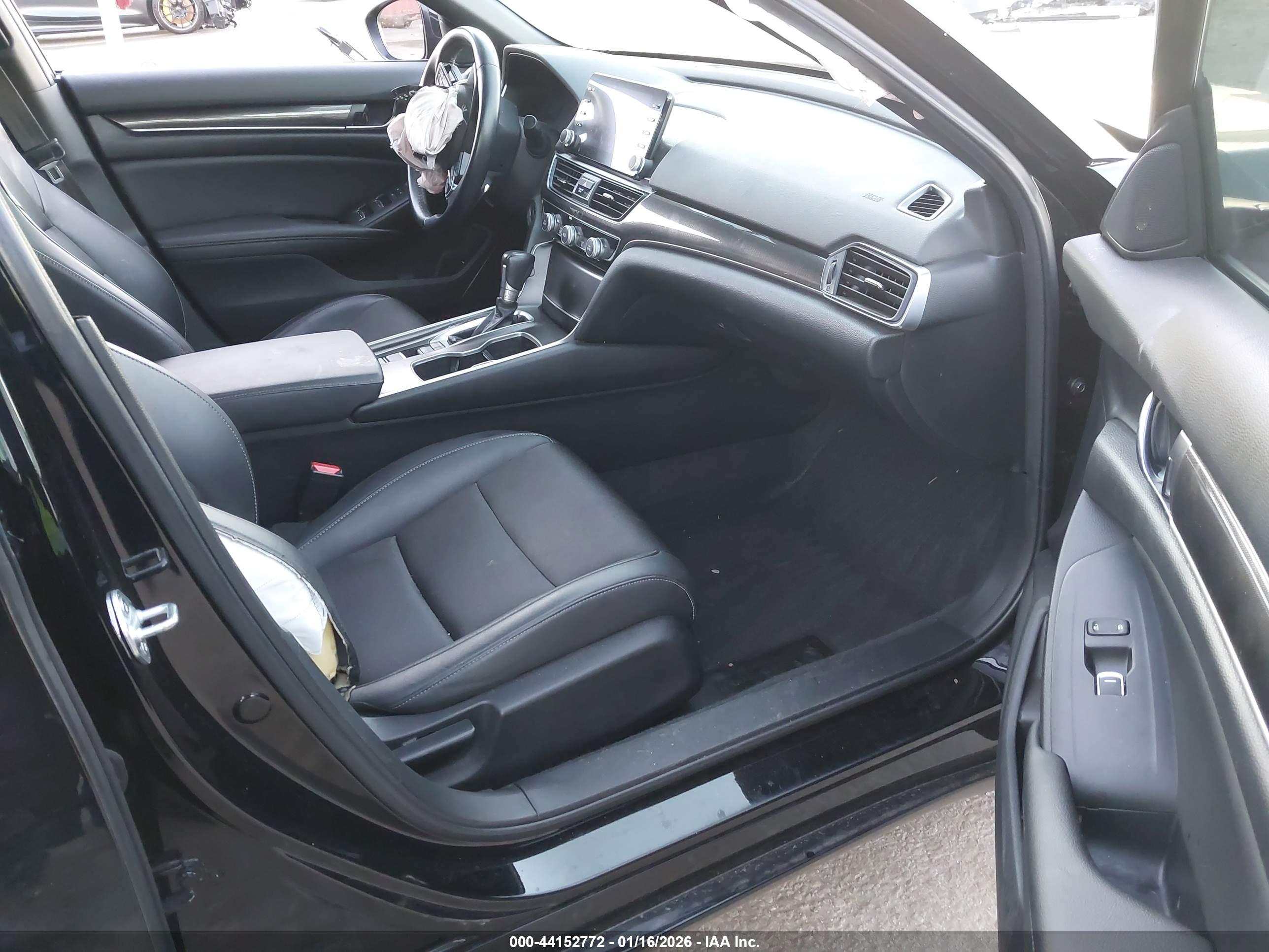 HONDA ACCORD image 5