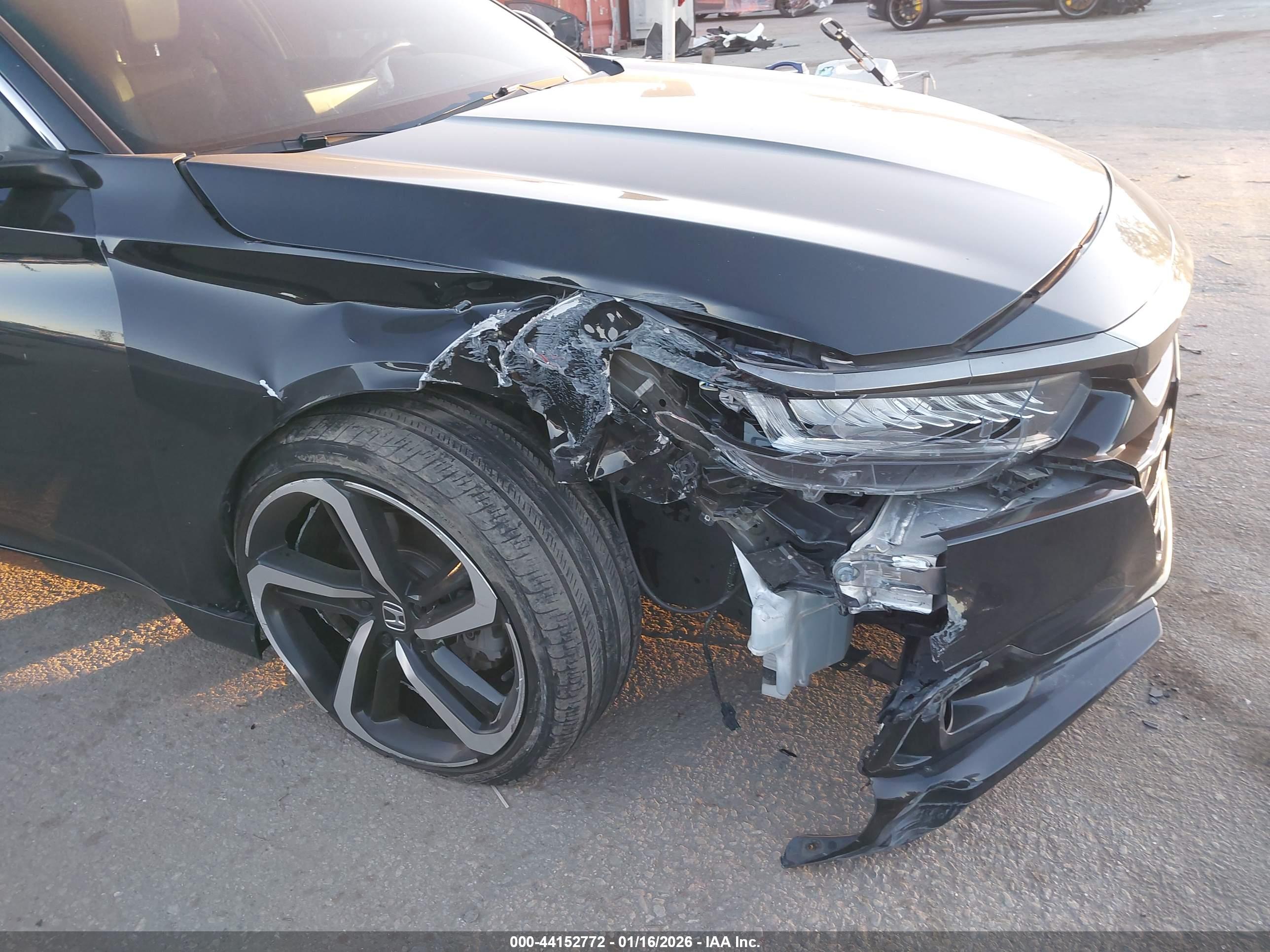 HONDA ACCORD image 6