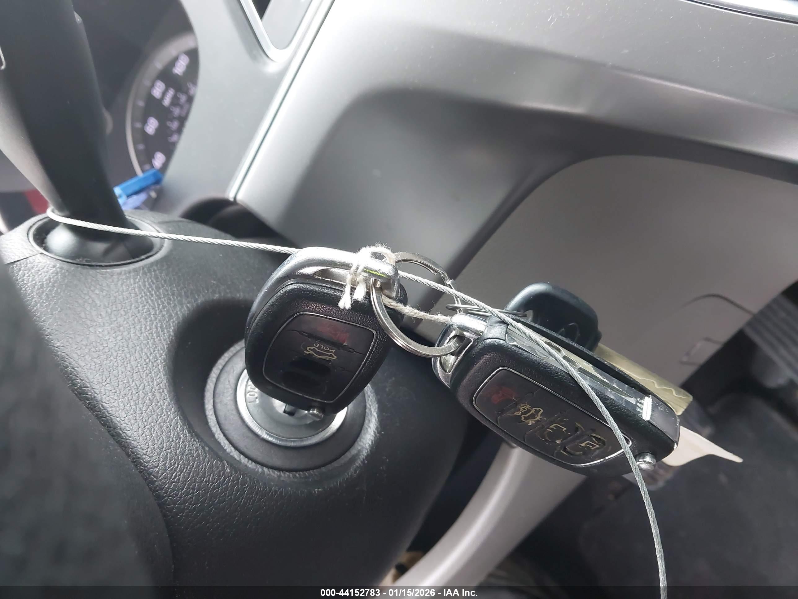 HYUNDAI SONATA image 11