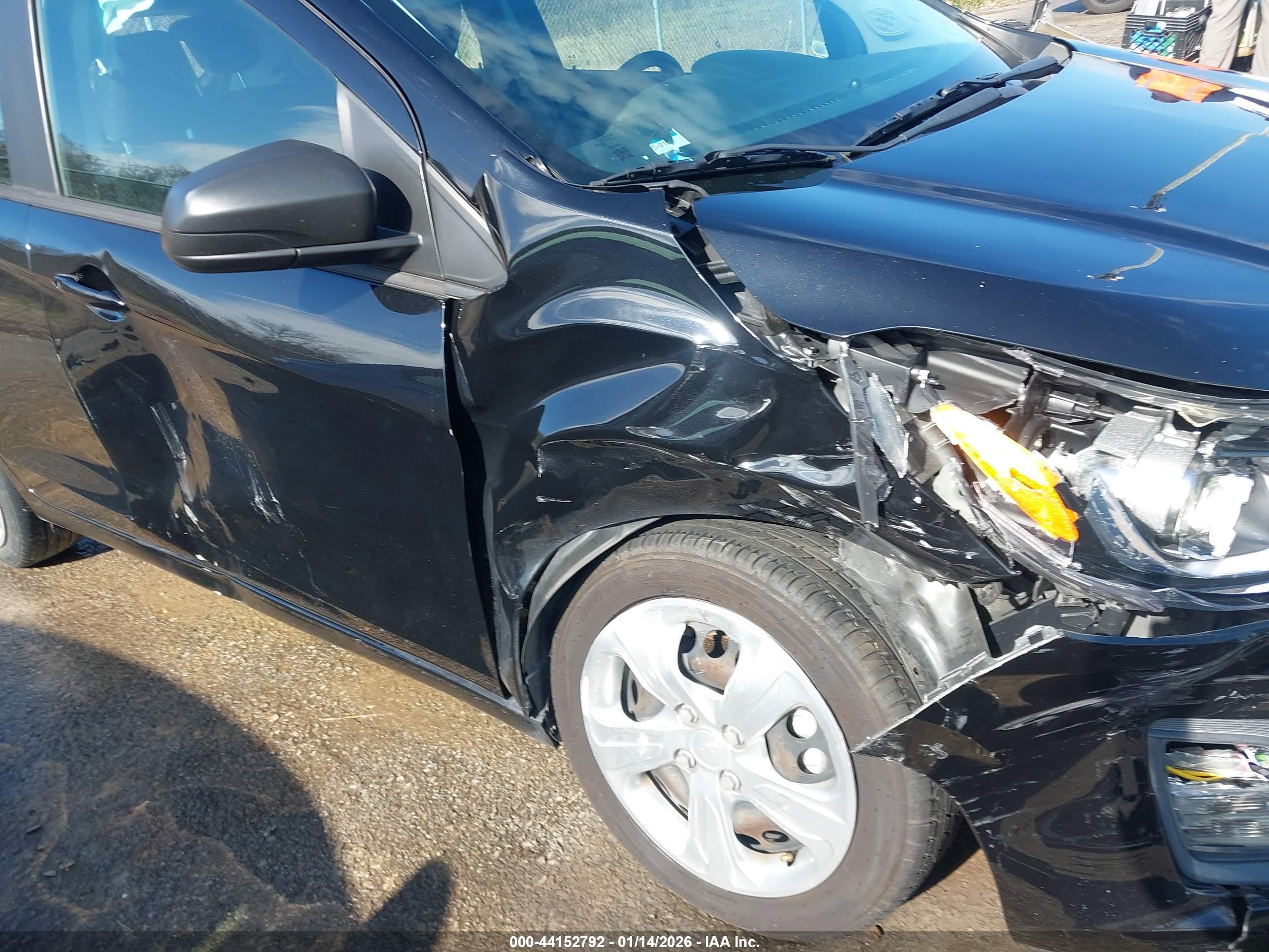CHEVROLET SPARK image 6