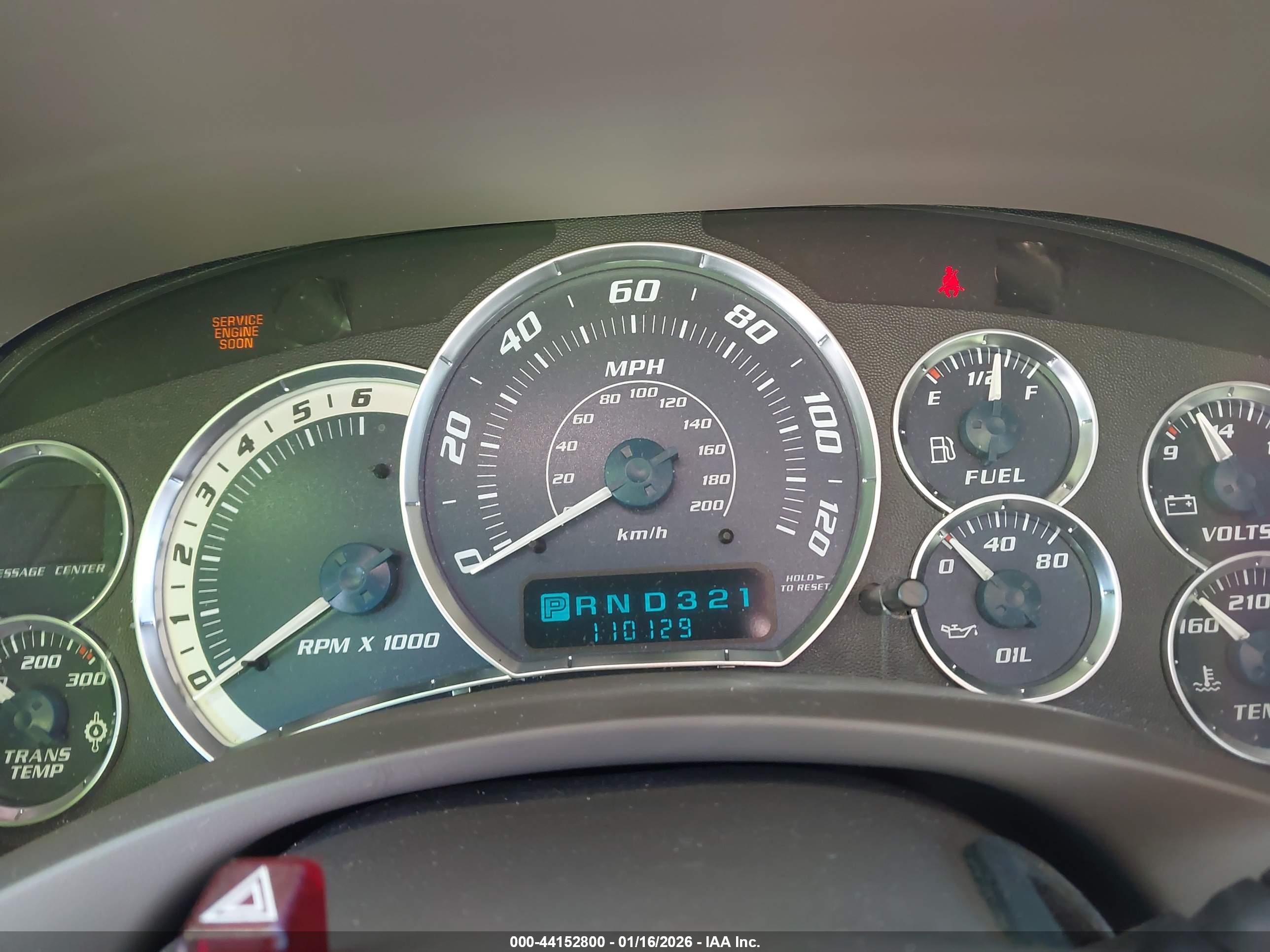 CADILLAC ESCALADE image 7