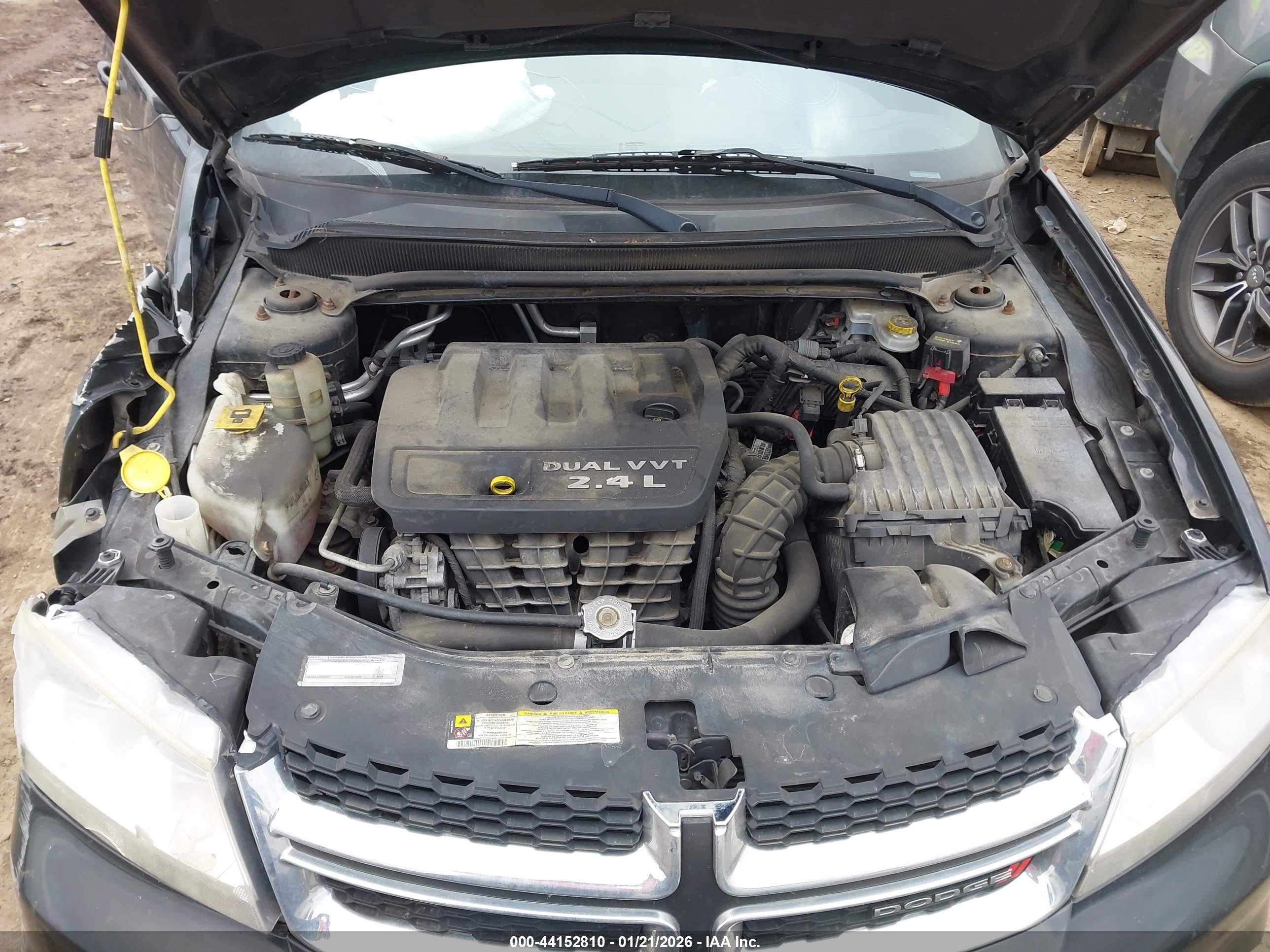 DODGE AVENGER image 10