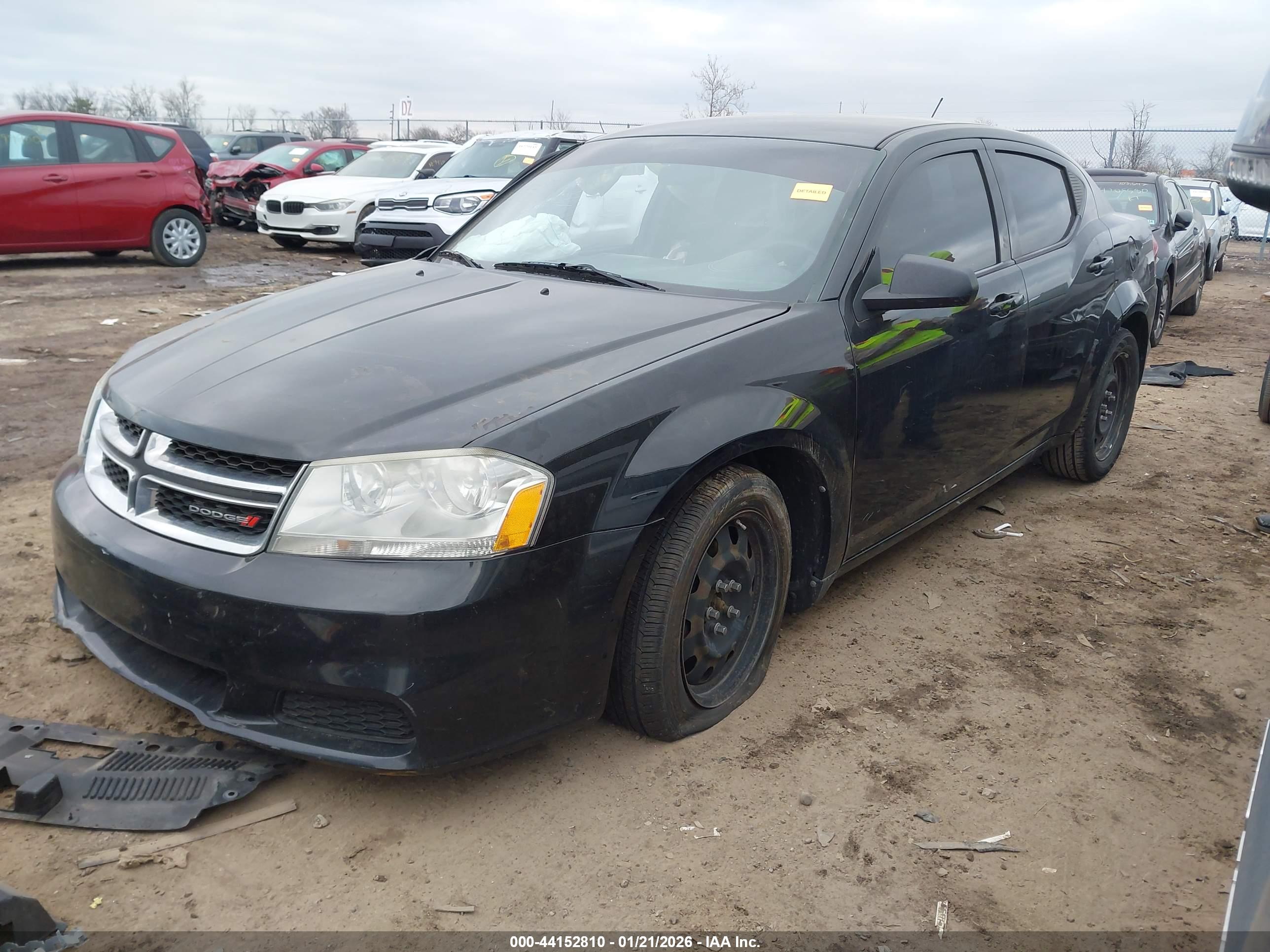 DODGE AVENGER image 2