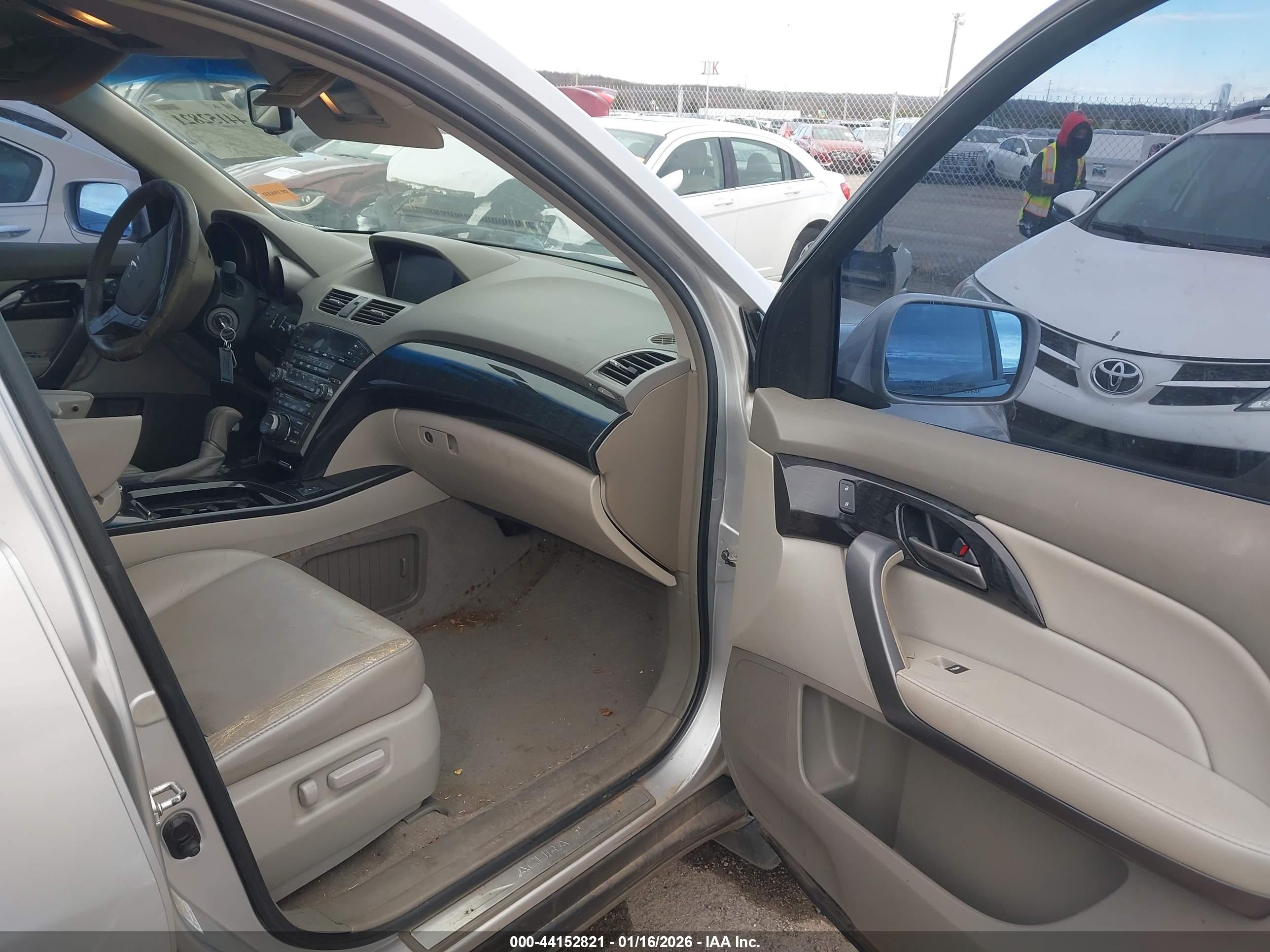 ACURA MDX image 5