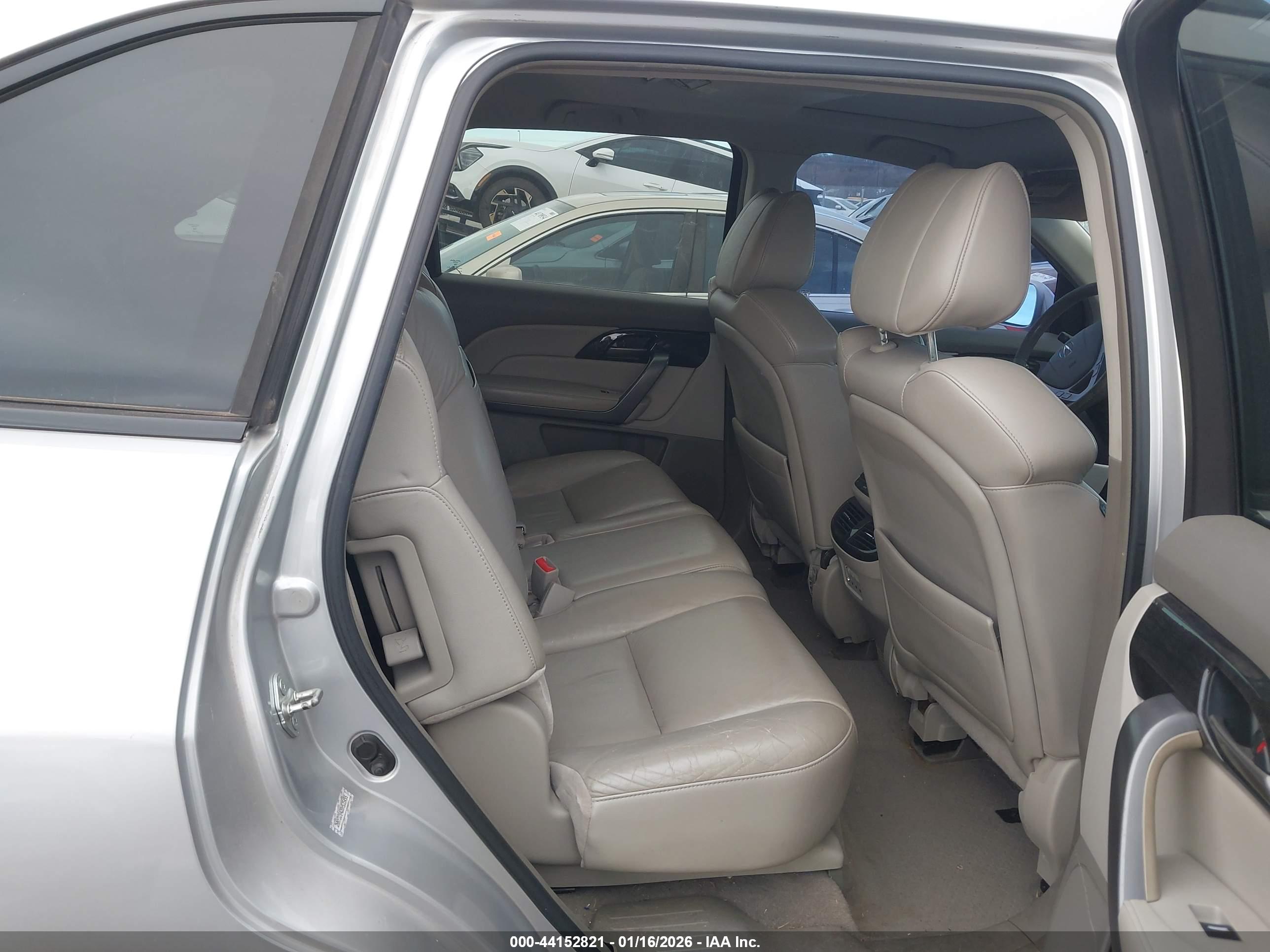 ACURA MDX image 8