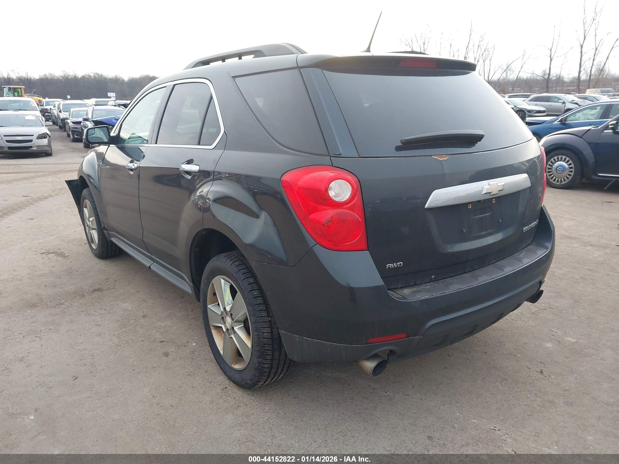 CHEVROLET EQUINOX image 3