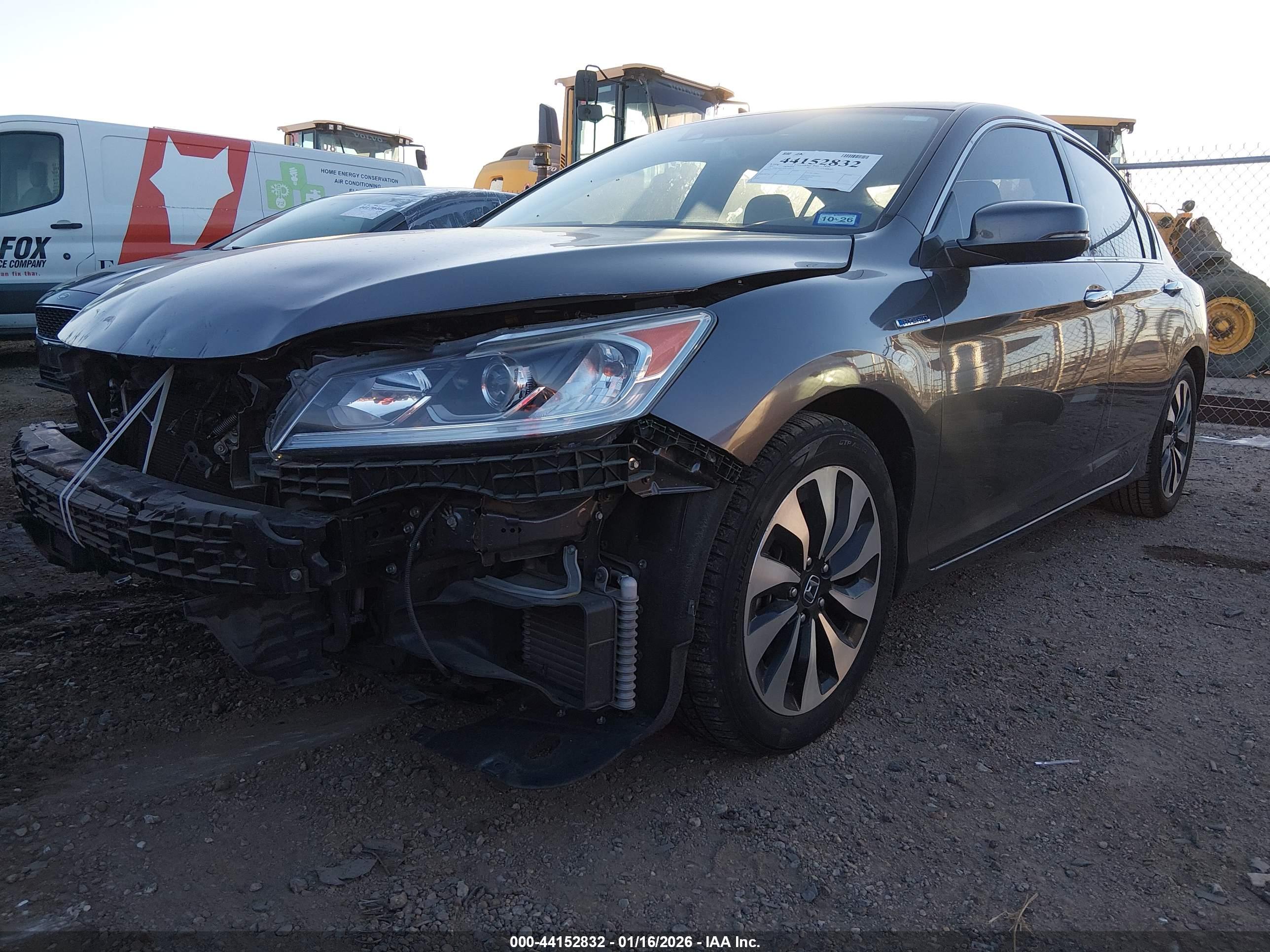 HONDA ACCORD image 2