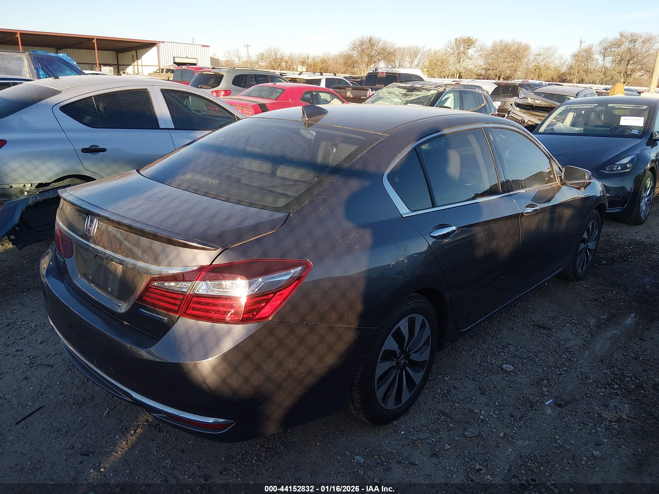 HONDA ACCORD image 4