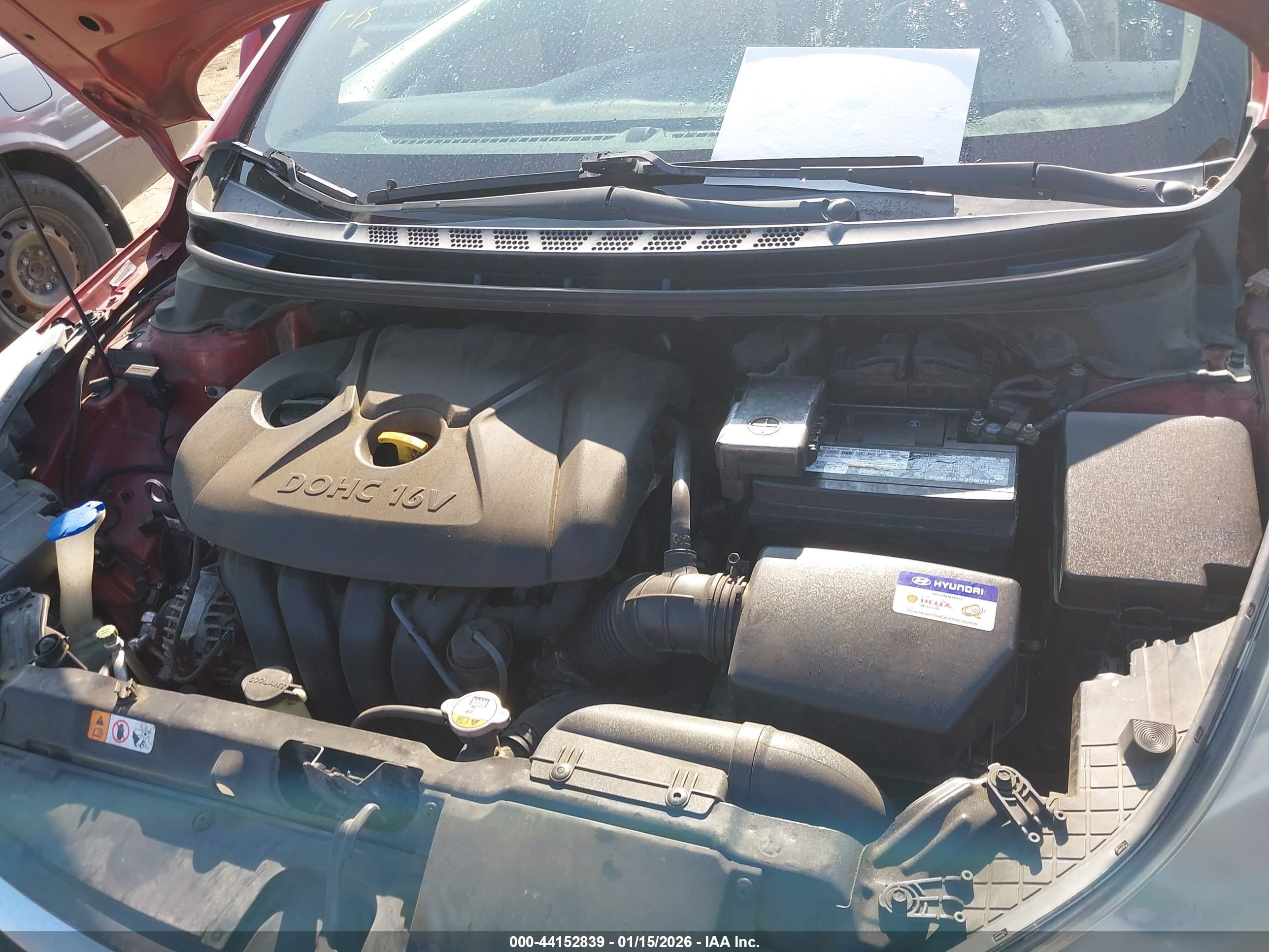 HYUNDAI ELANTRA image 10