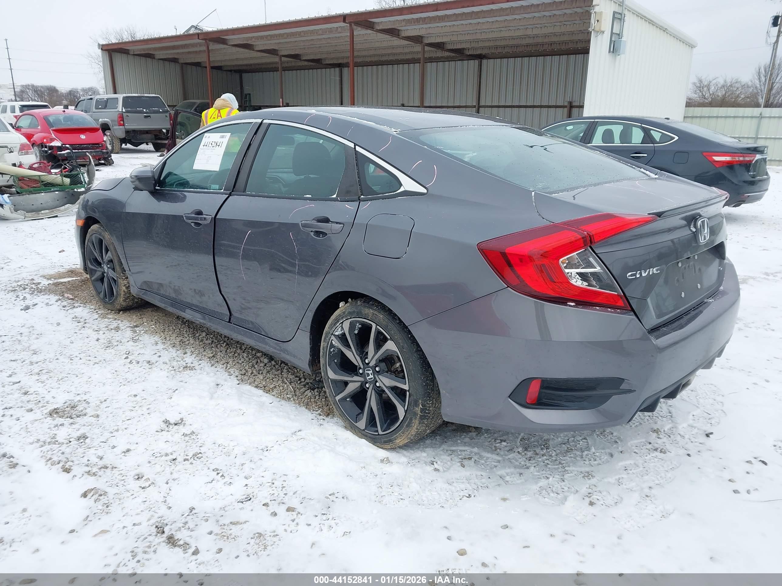 HONDA CIVIC image 3