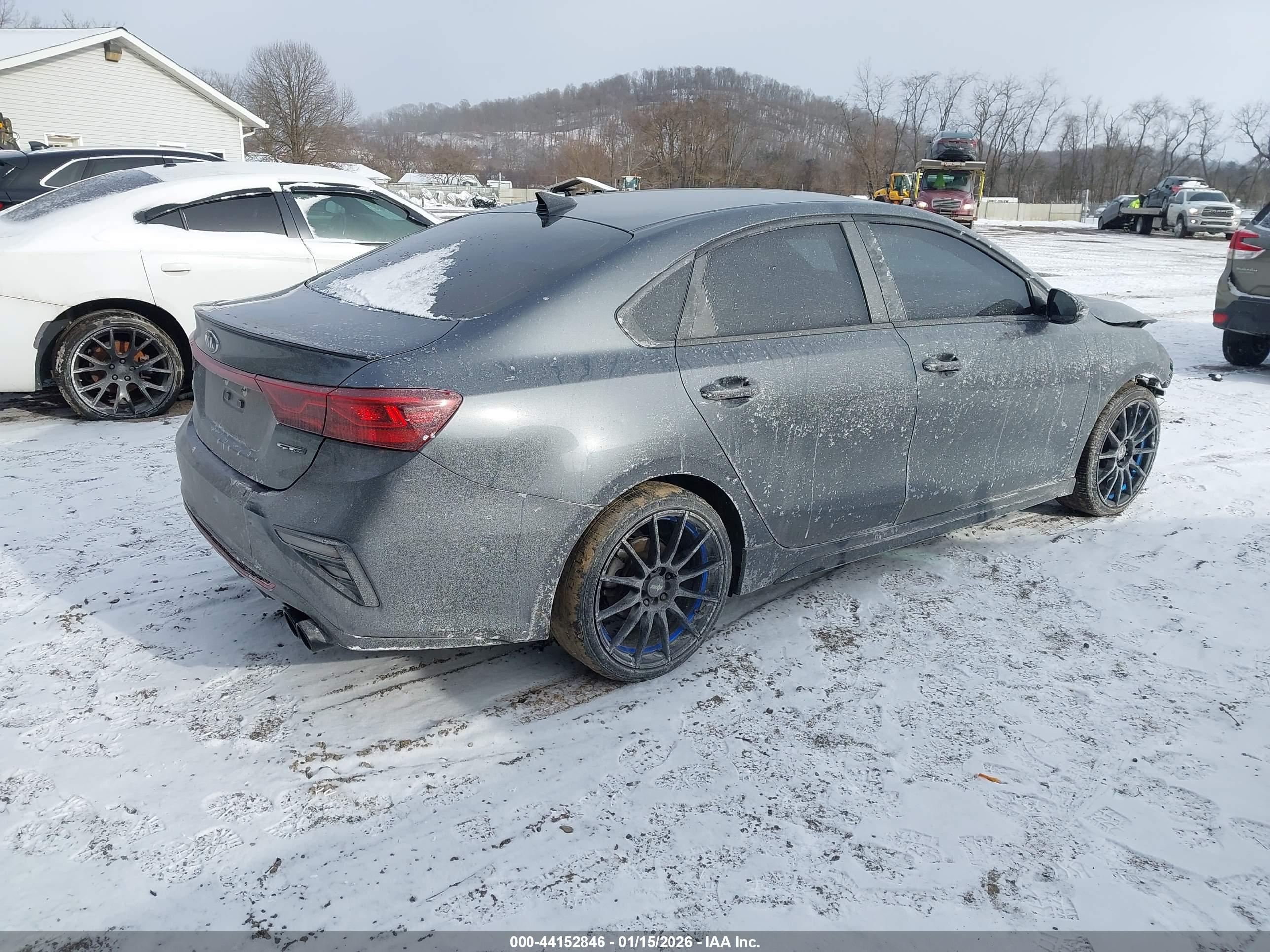 KIA FORTE image 4
