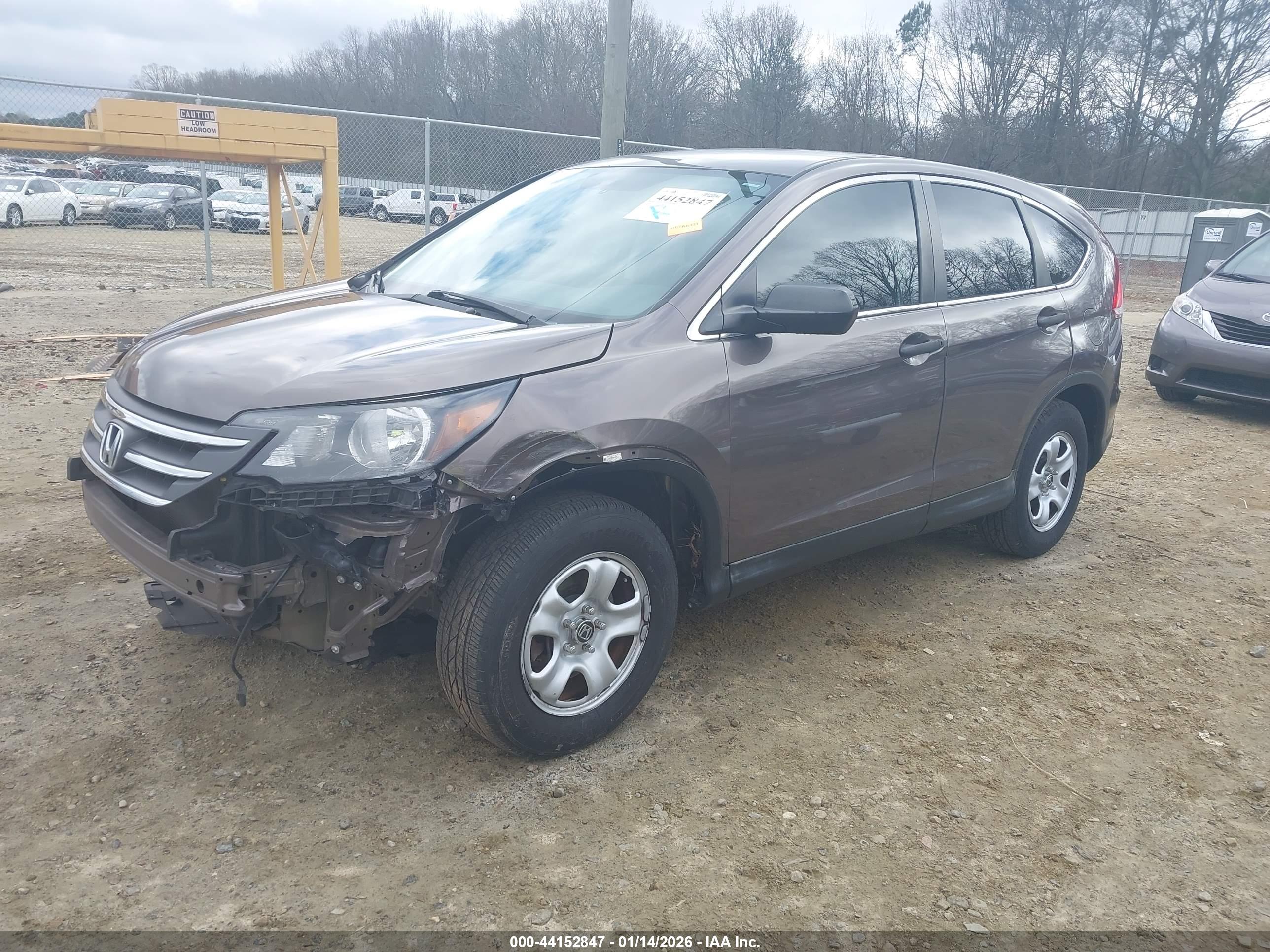 HONDA CR-V image 2