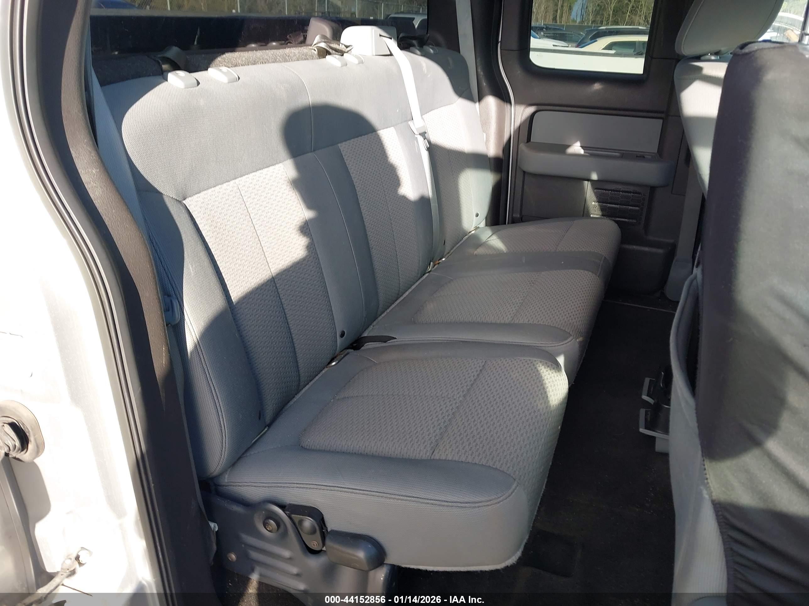 FORD F-150 image 8