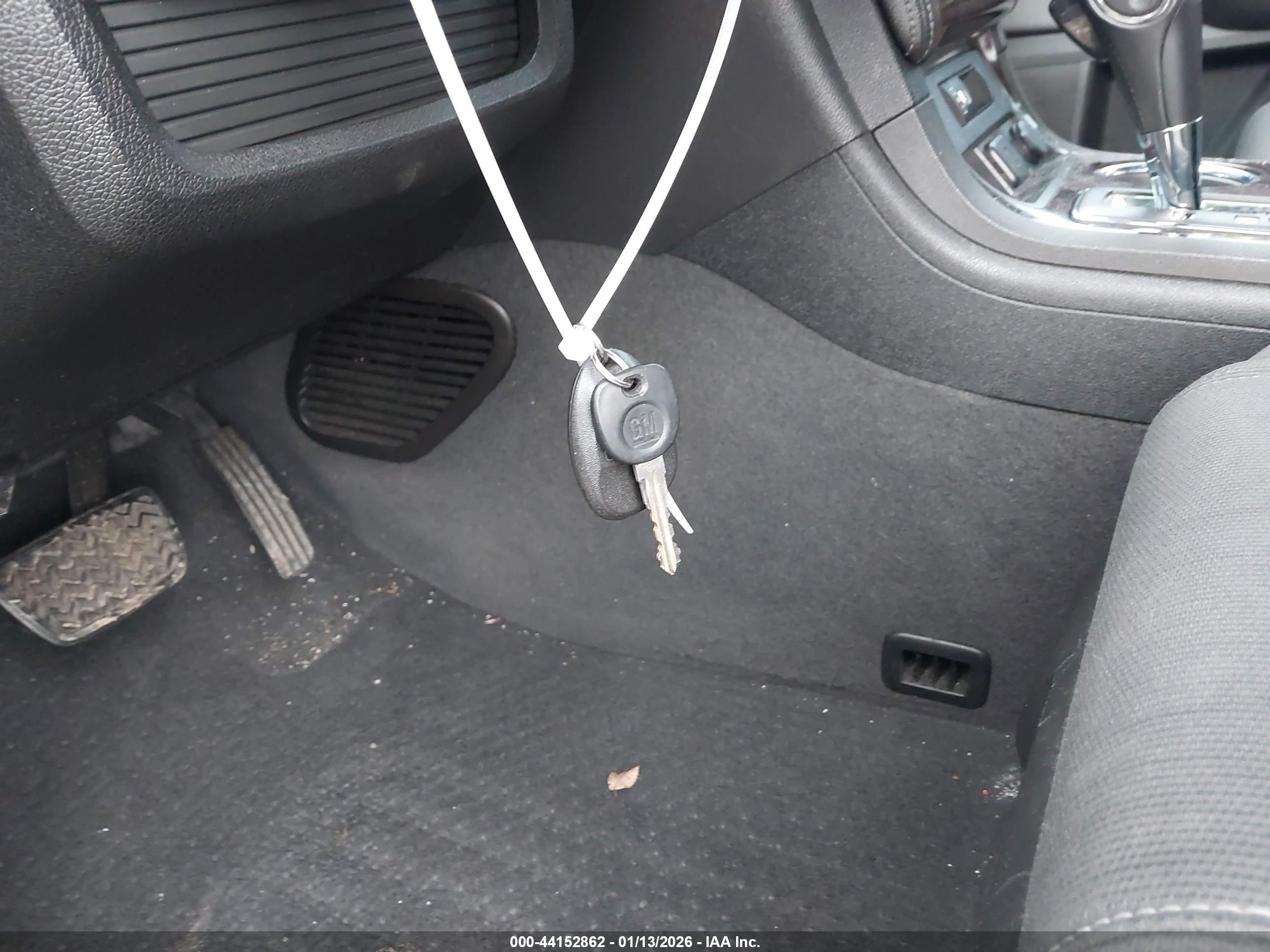 CHEVROLET TRAVERSE image 11