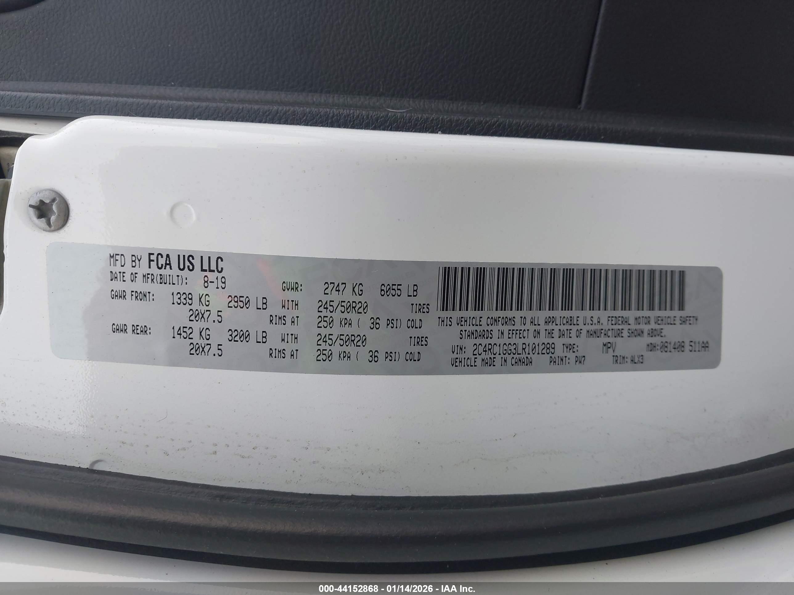 CHRYSLER PACIFICA image 9