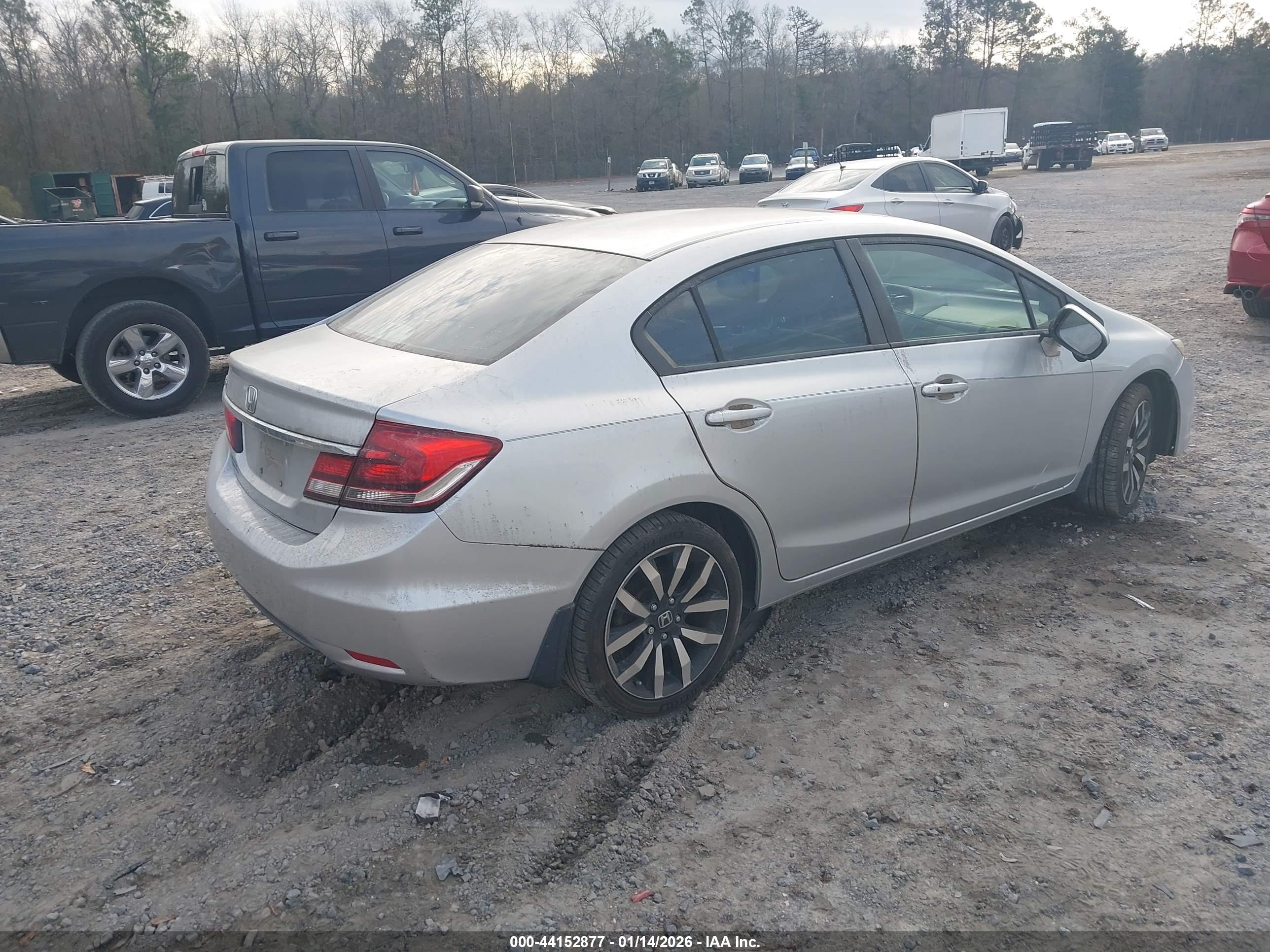 HONDA CIVIC image 4