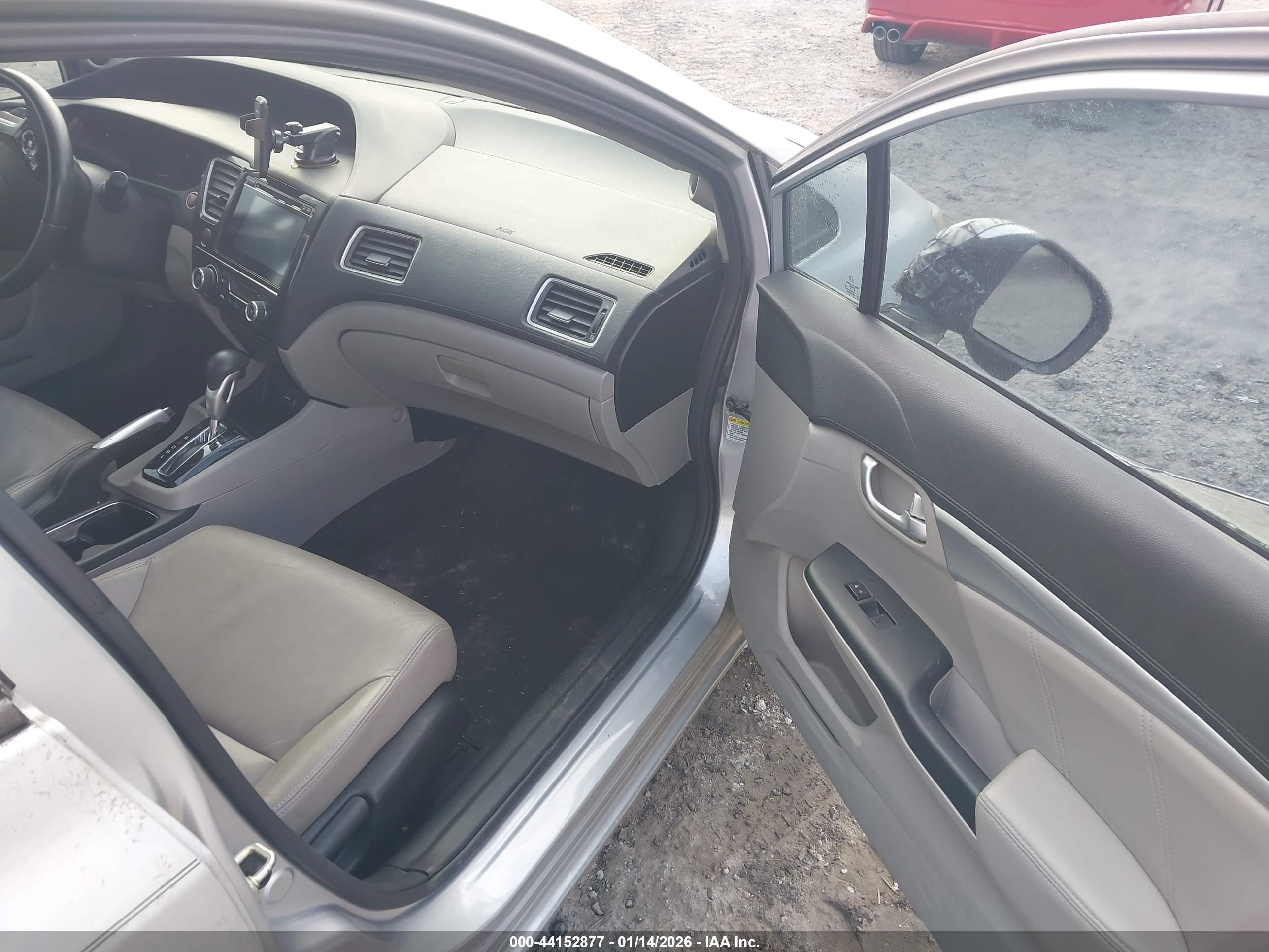 HONDA CIVIC image 5
