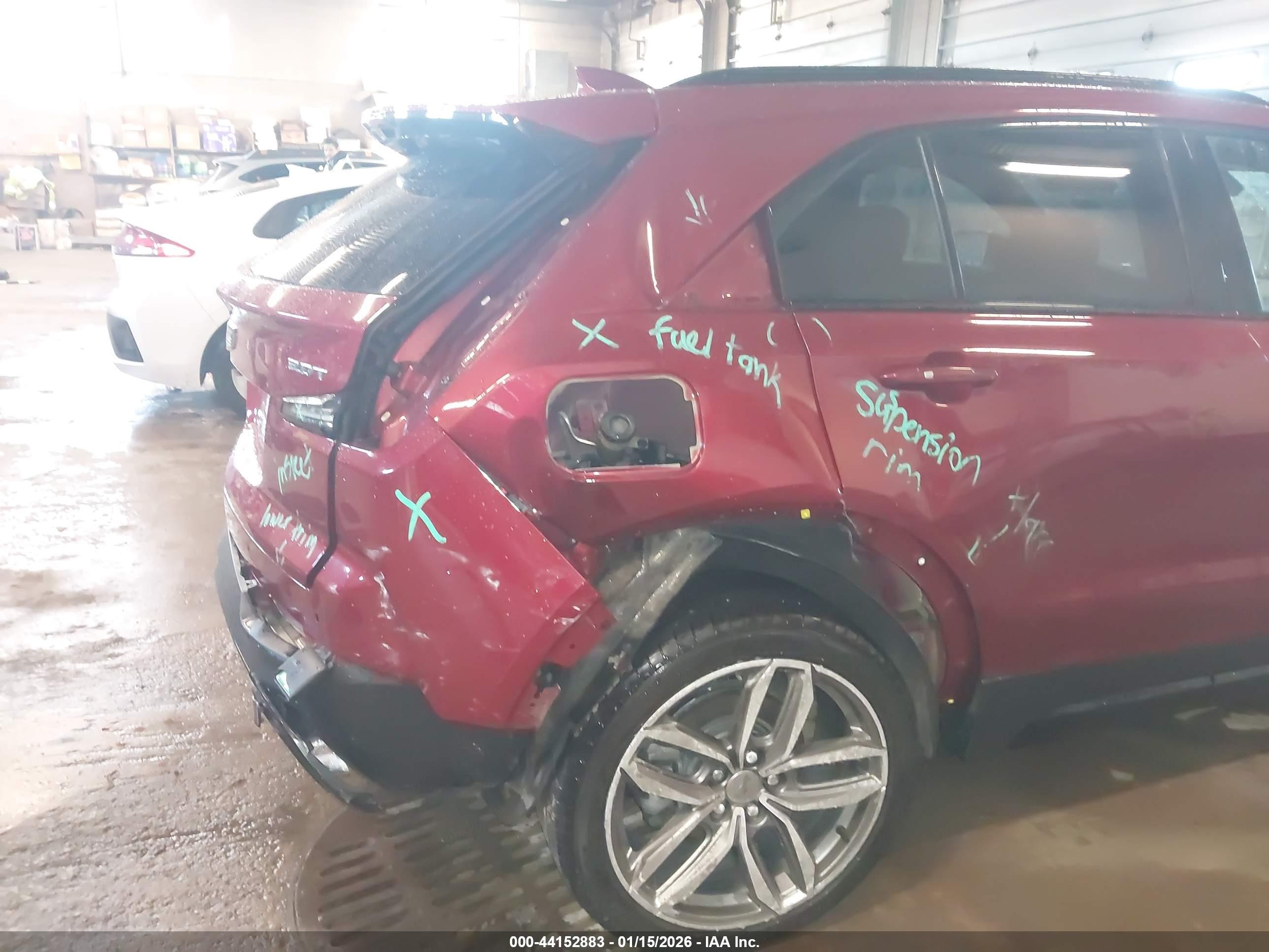 CADILLAC XT4 image 6