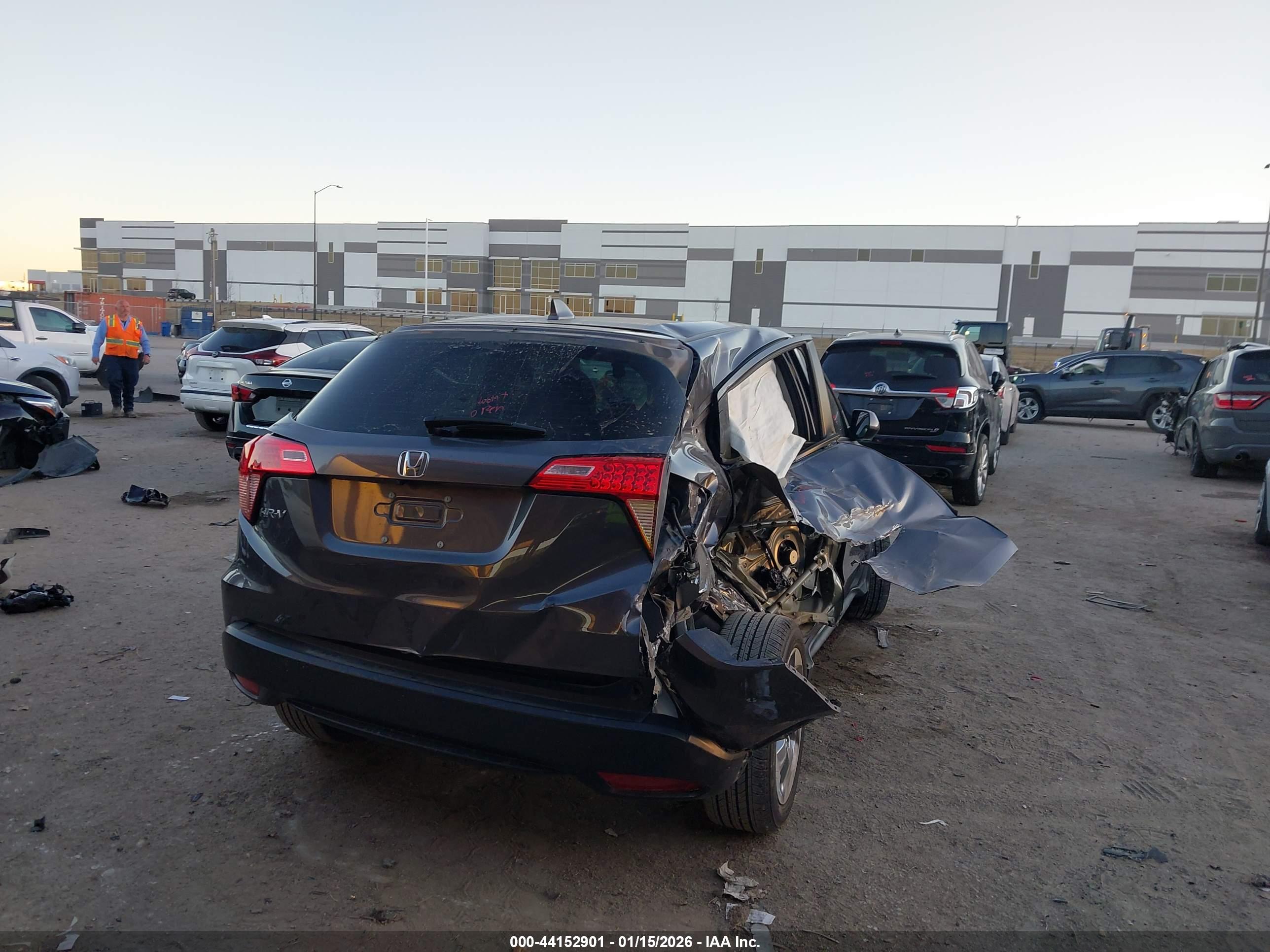 HONDA HR-V image 4