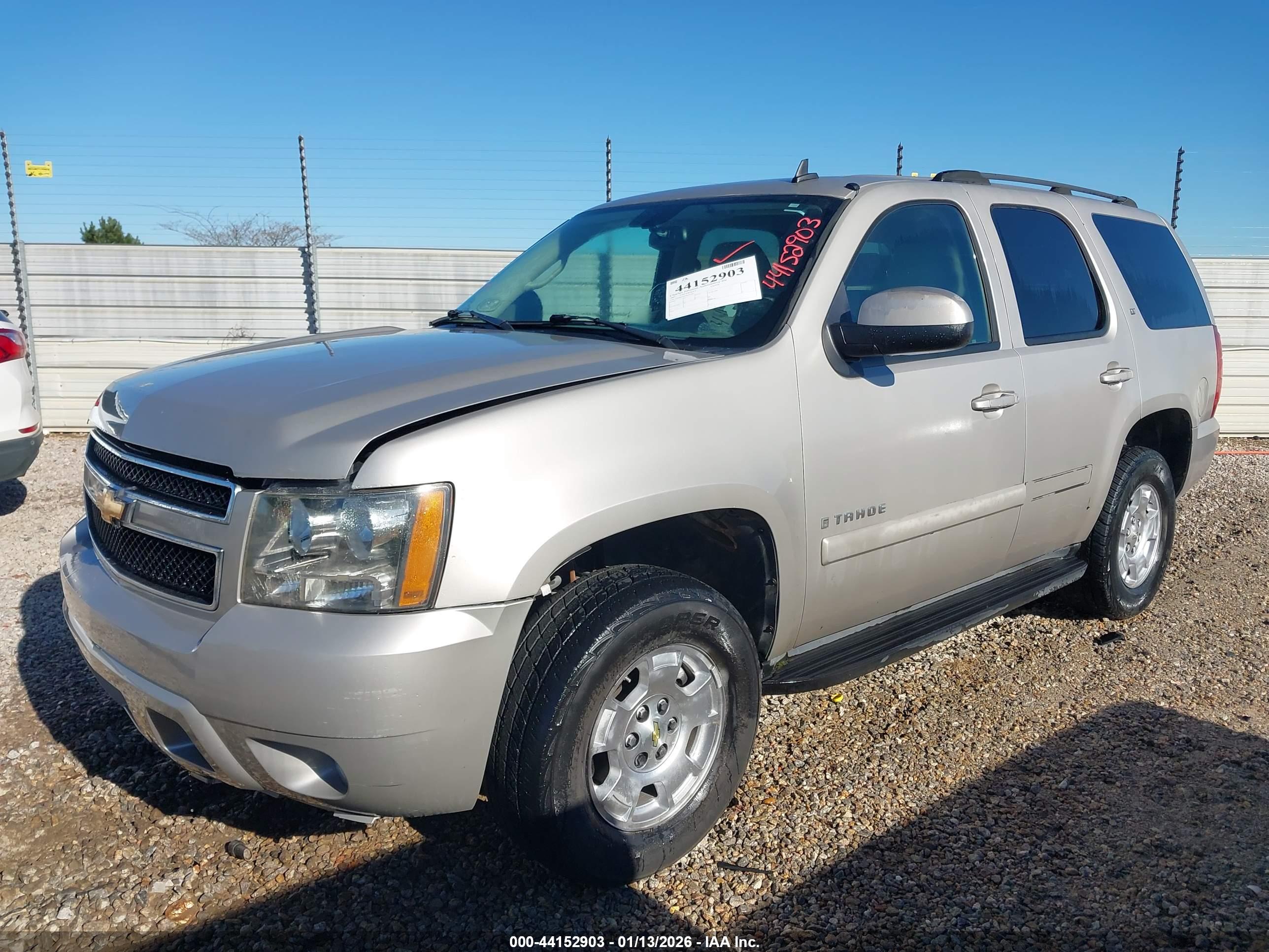 CHEVROLET TAHOE image 2