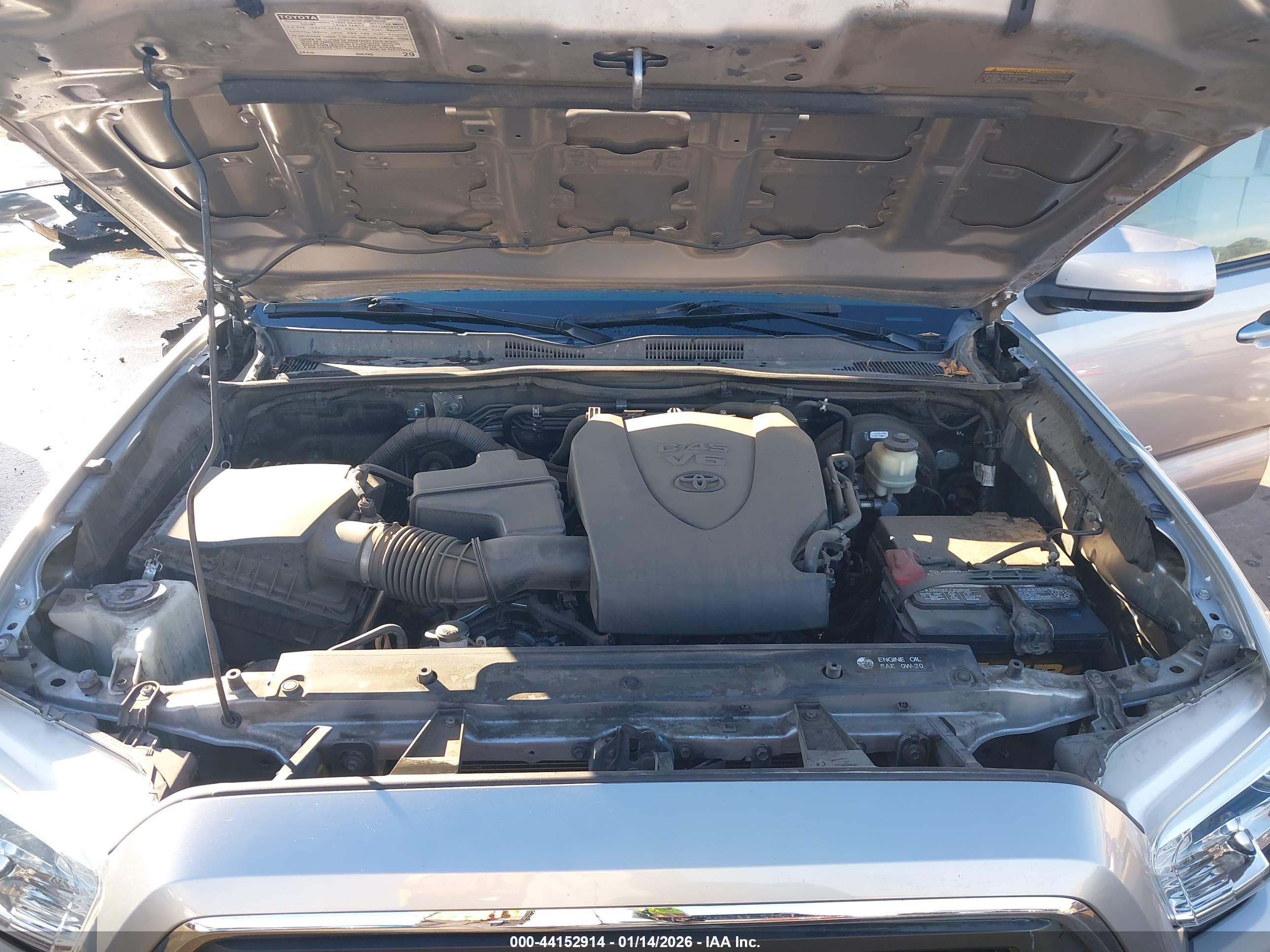 TOYOTA TACOMA image 10