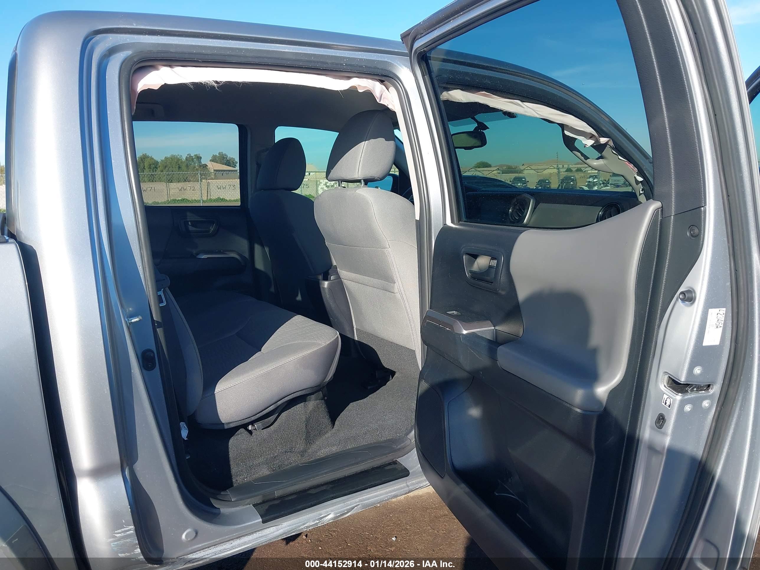 TOYOTA TACOMA image 8