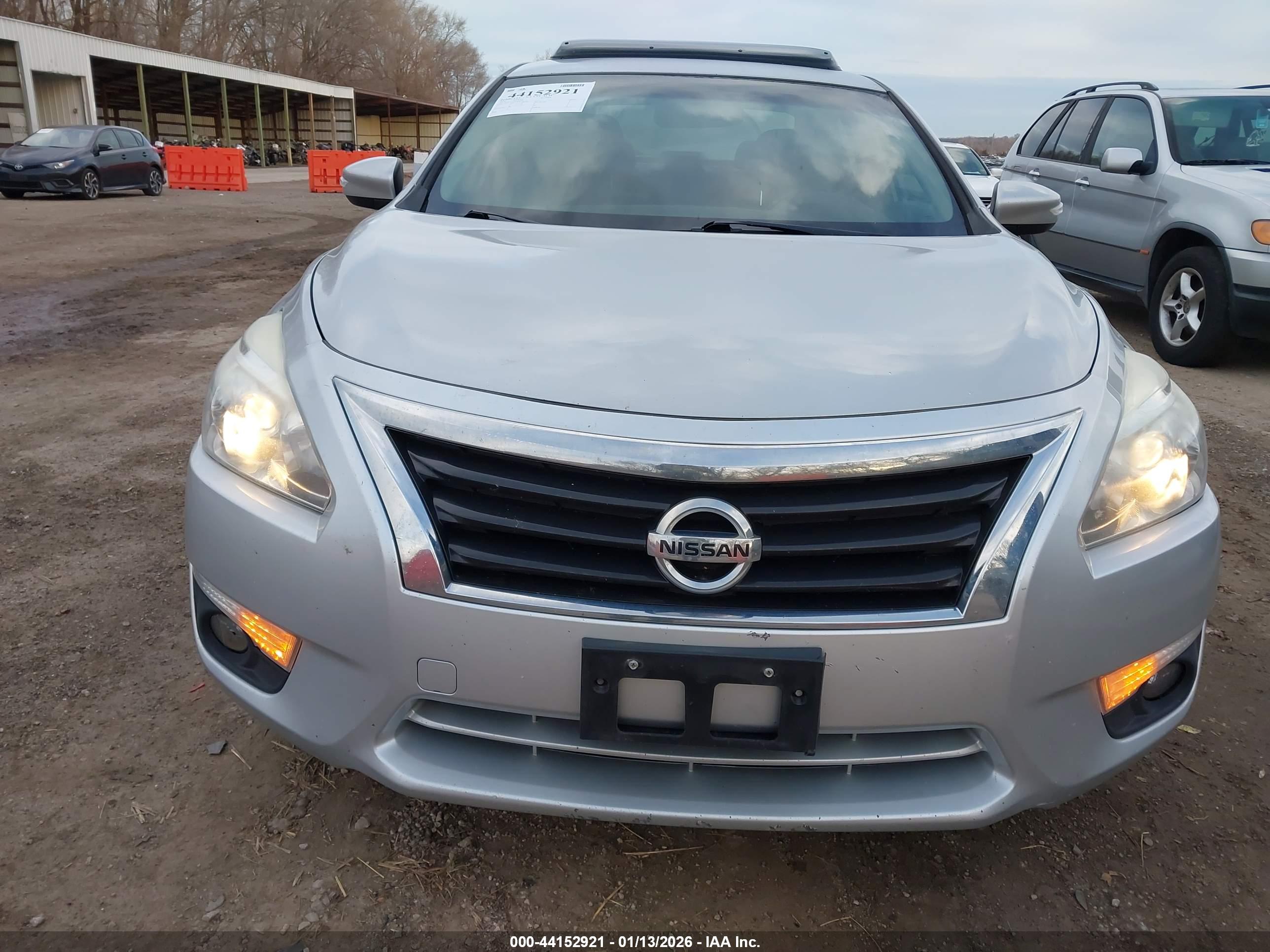 NISSAN ALTIMA image 6