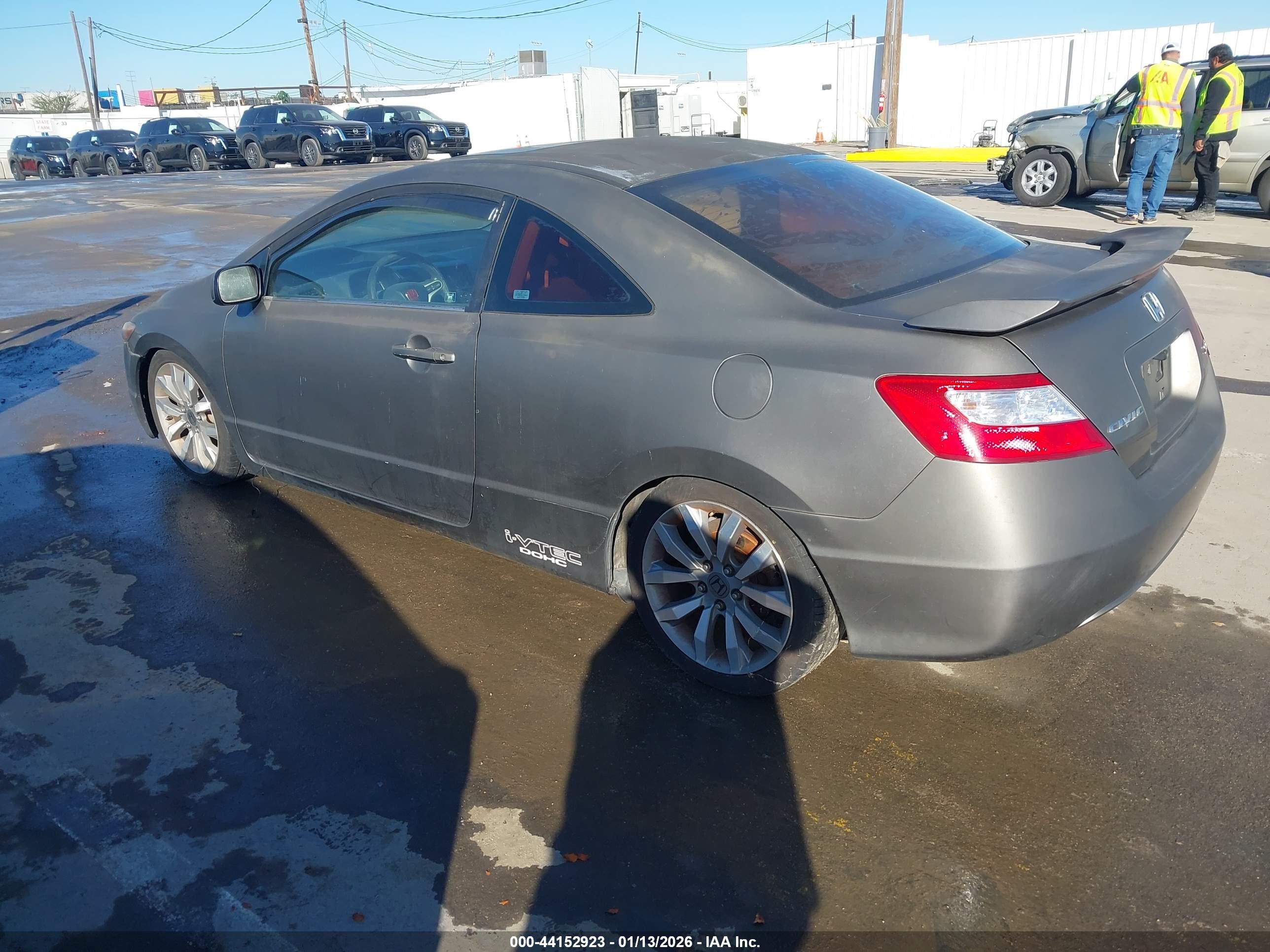 HONDA CIVIC image 3