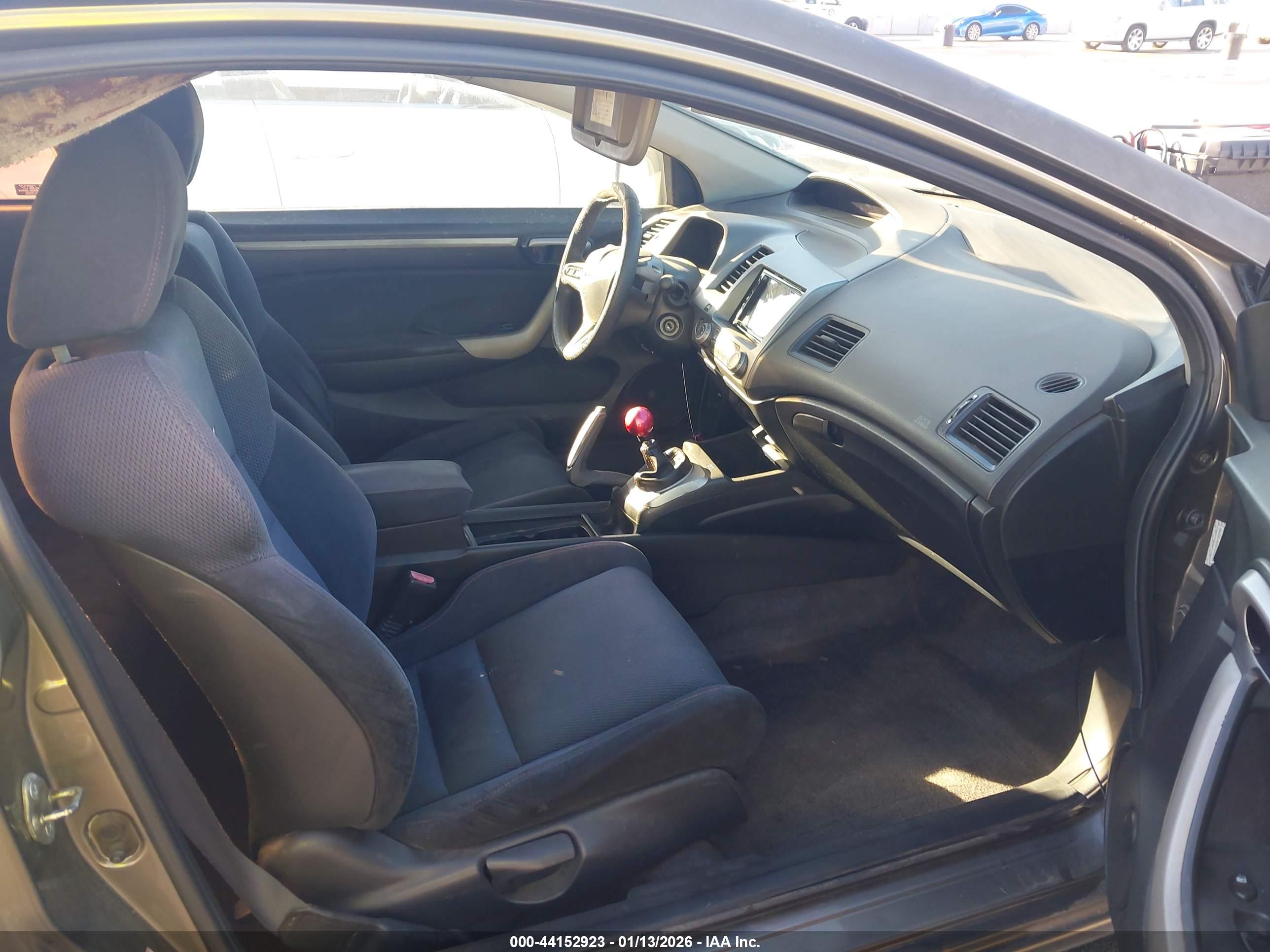 HONDA CIVIC image 5
