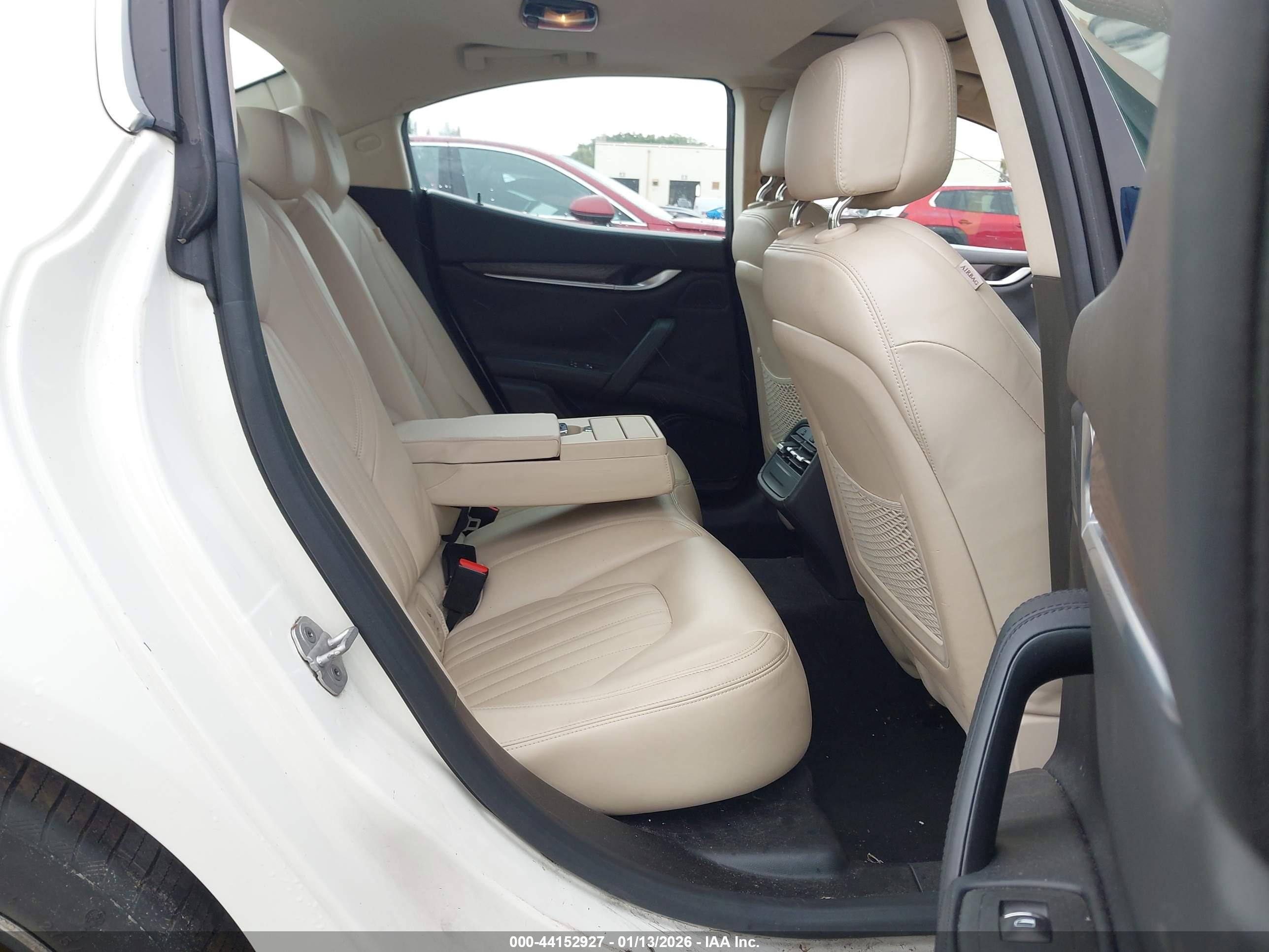 MASERATI GHIBLI image 8