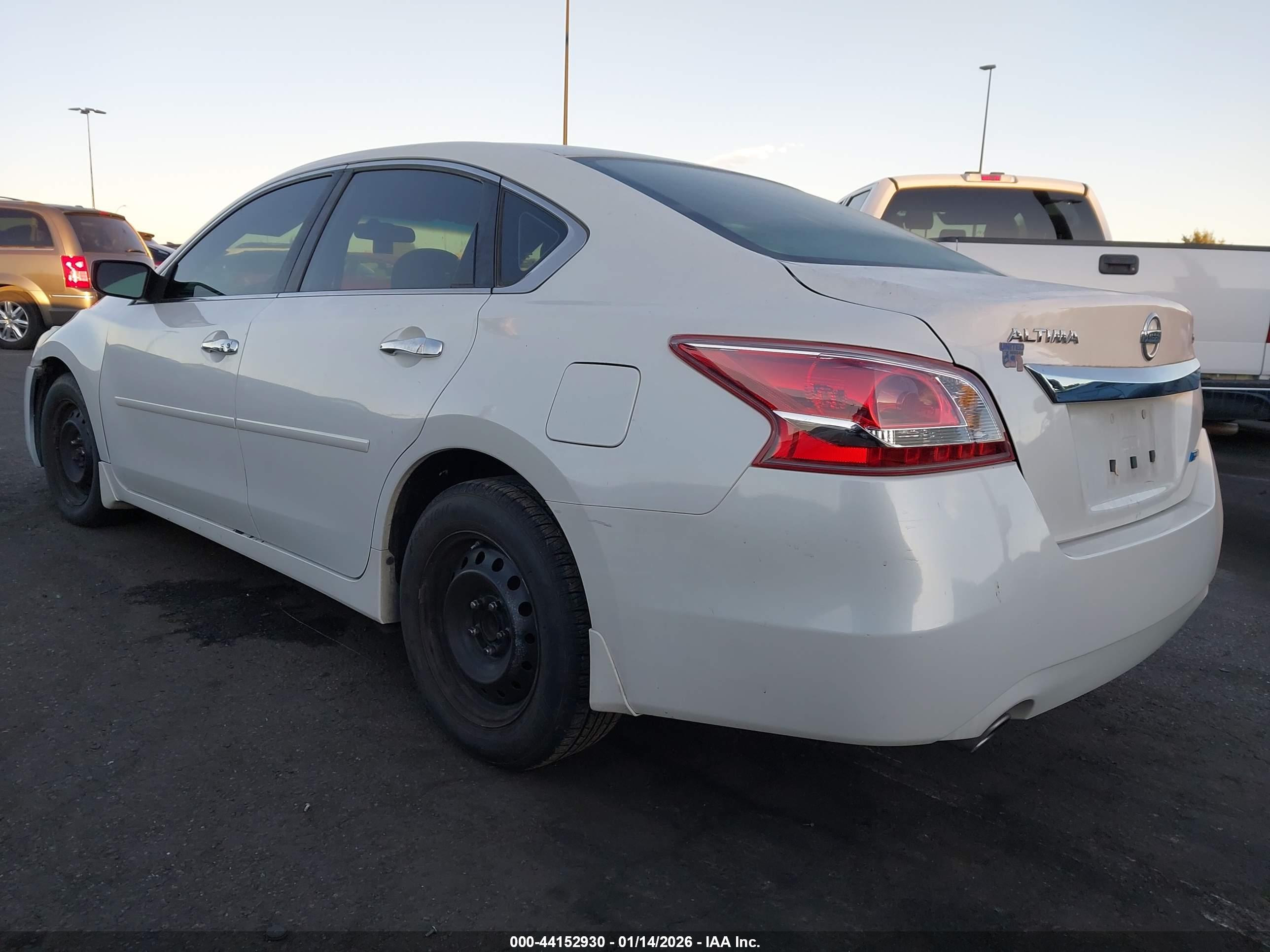 NISSAN ALTIMA image 3