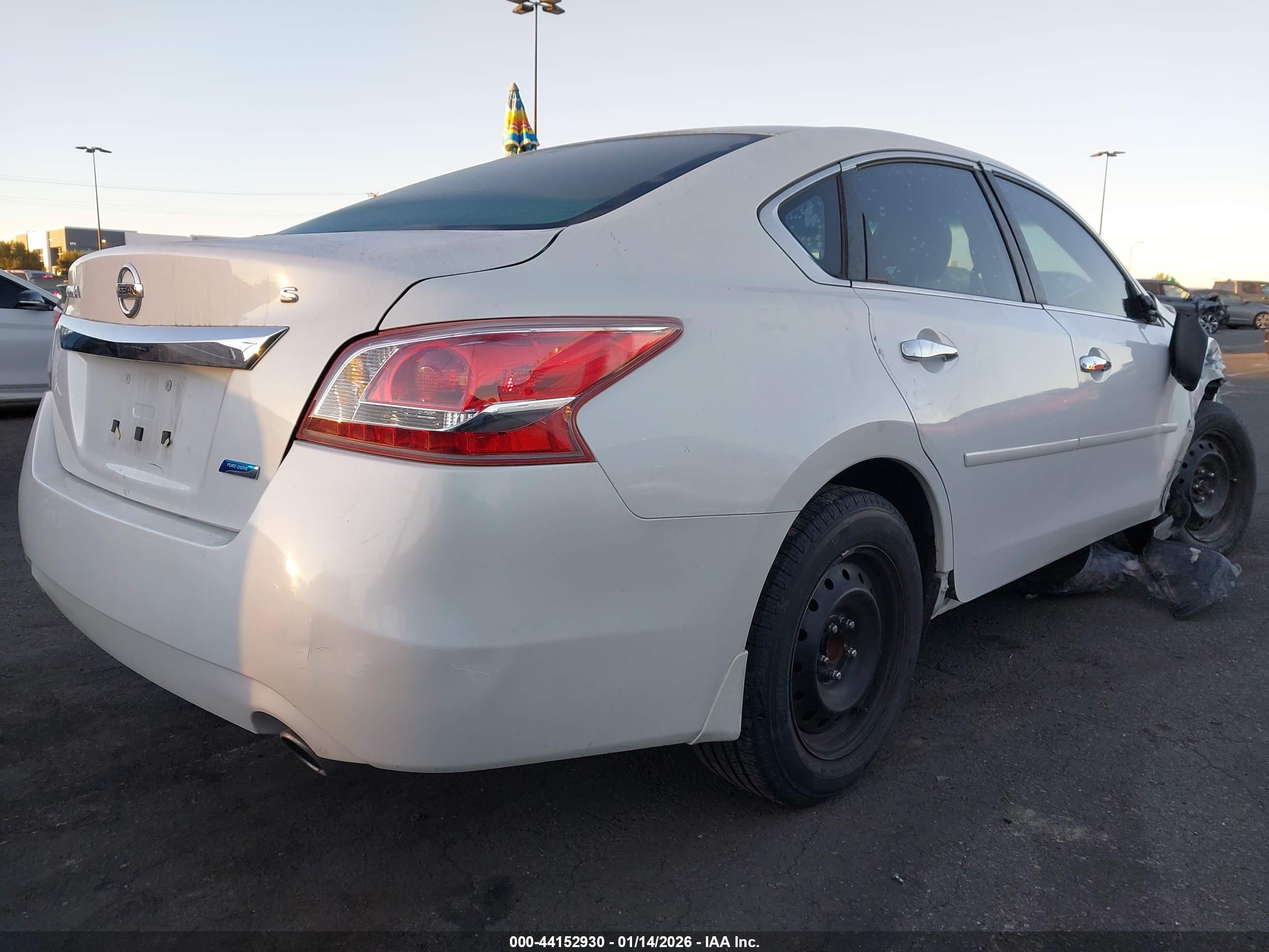 NISSAN ALTIMA image 4