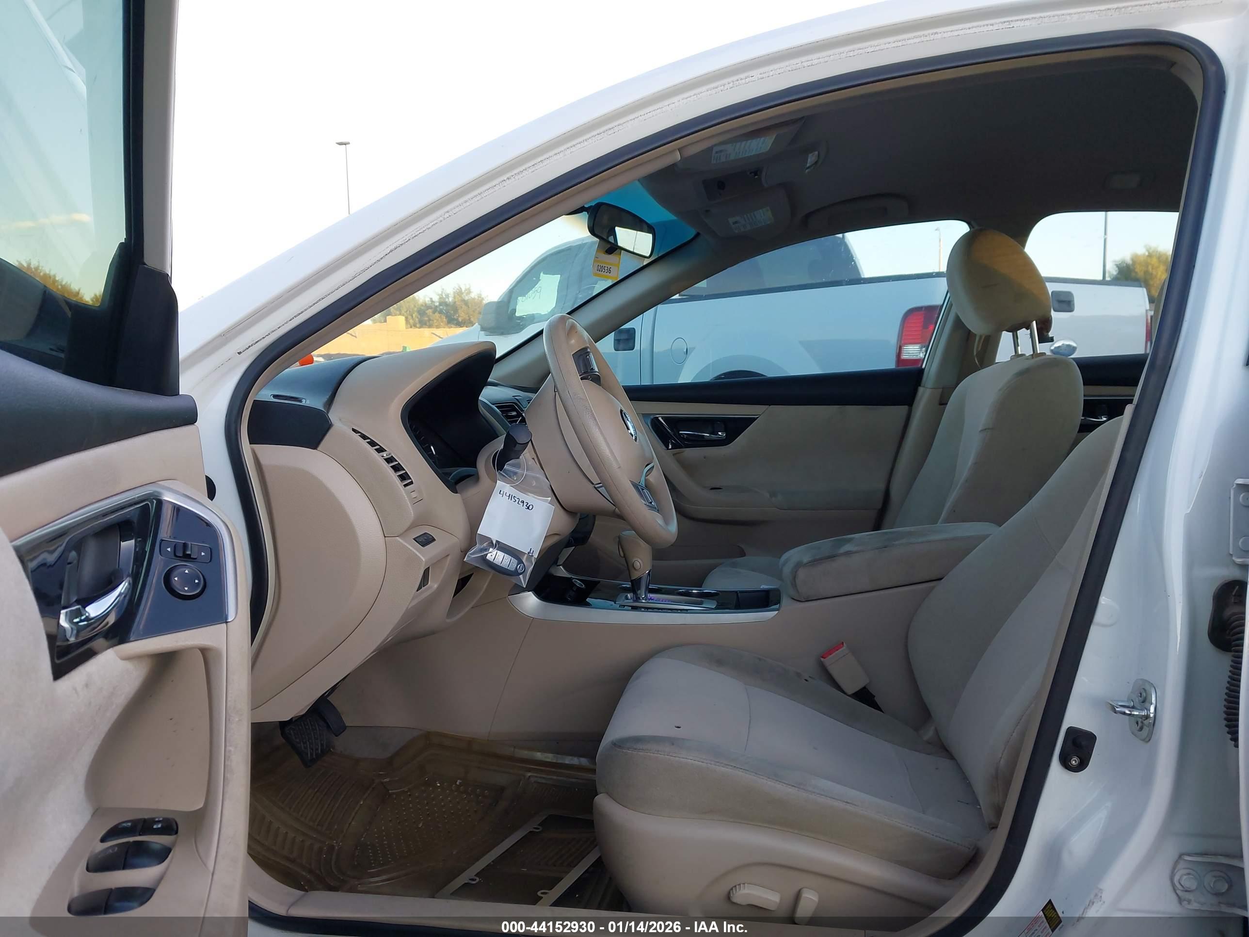 NISSAN ALTIMA image 5