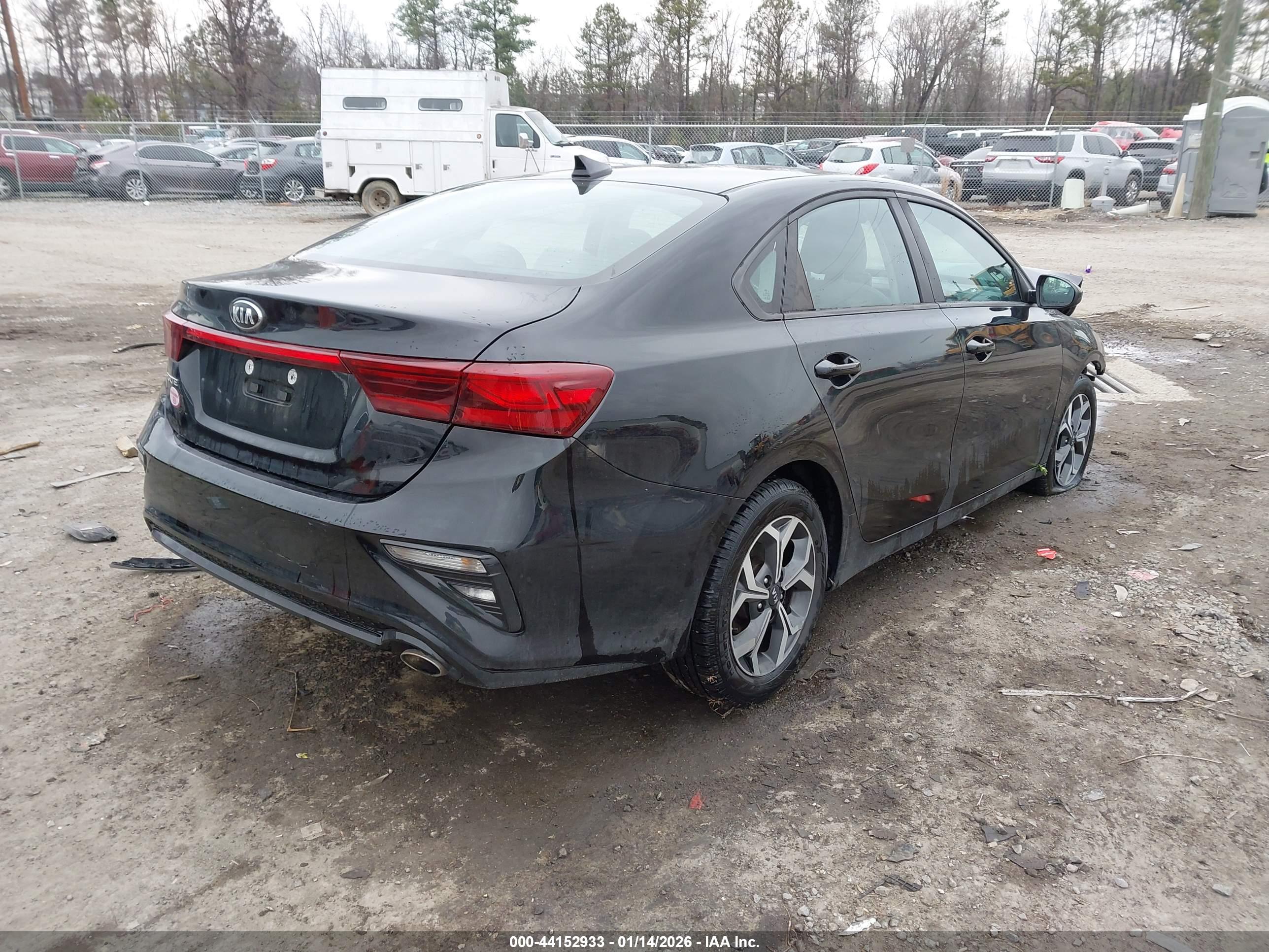 KIA FORTE image 4
