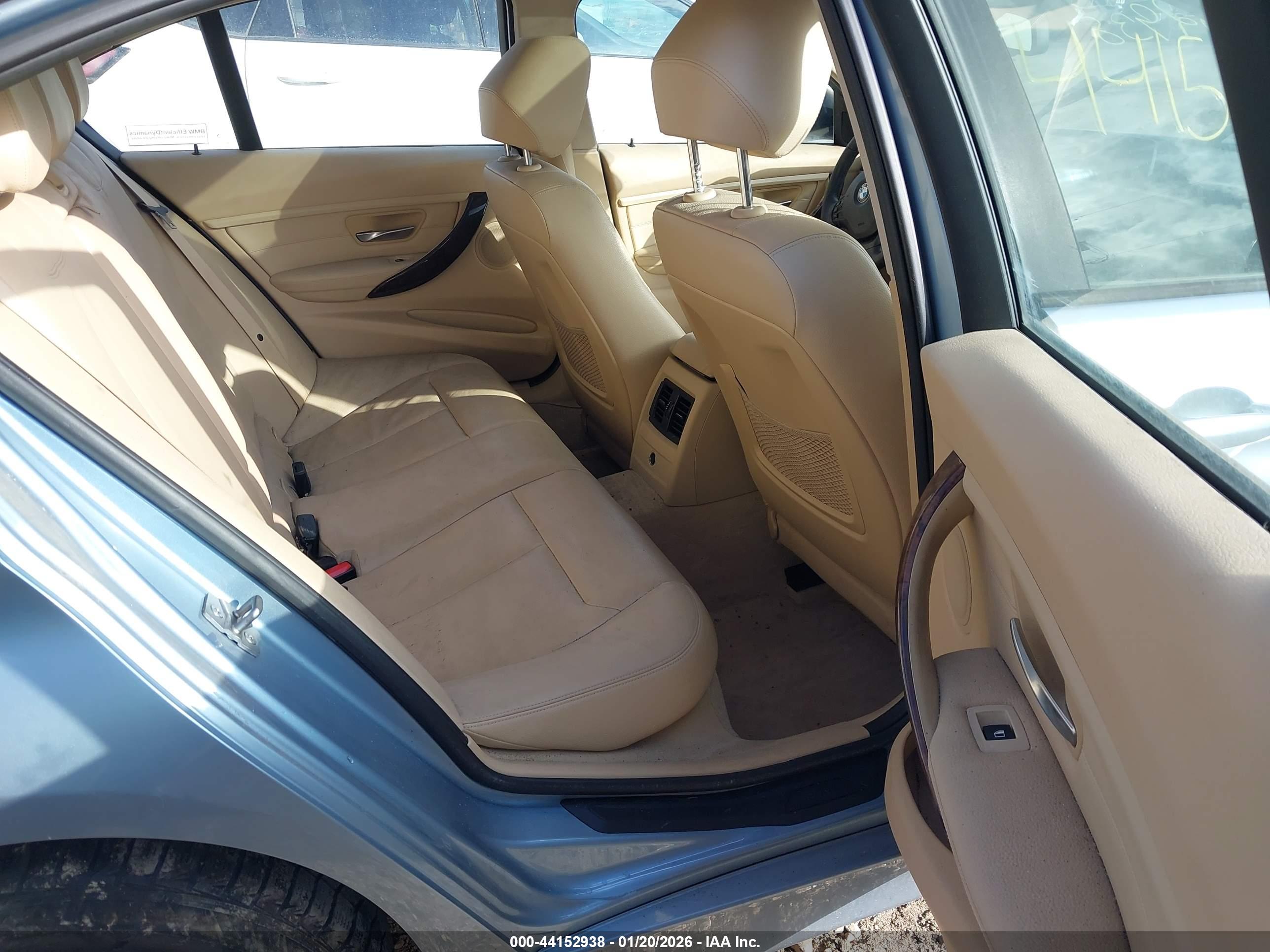 BMW 328I image 8