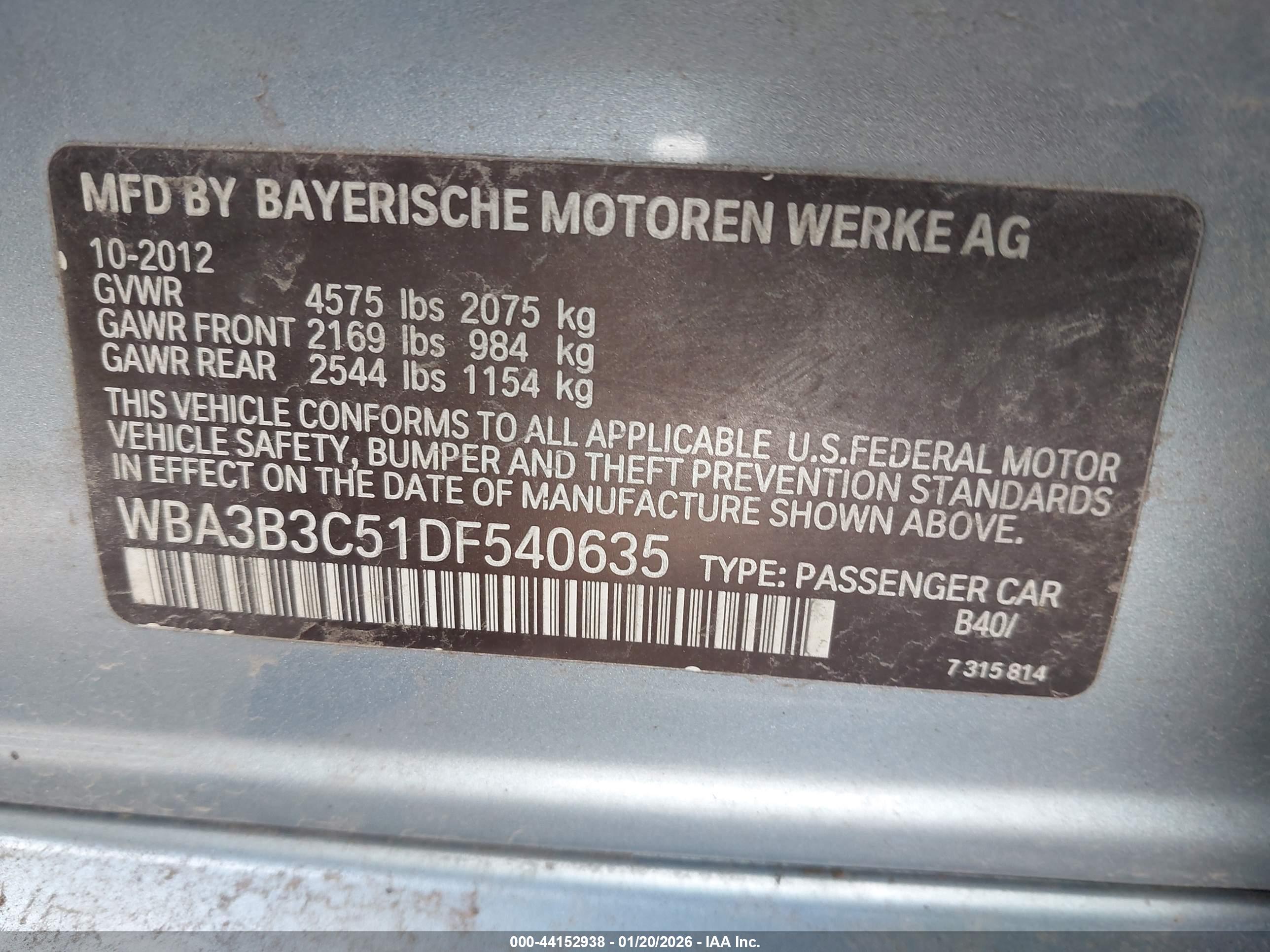 BMW 328I image 9