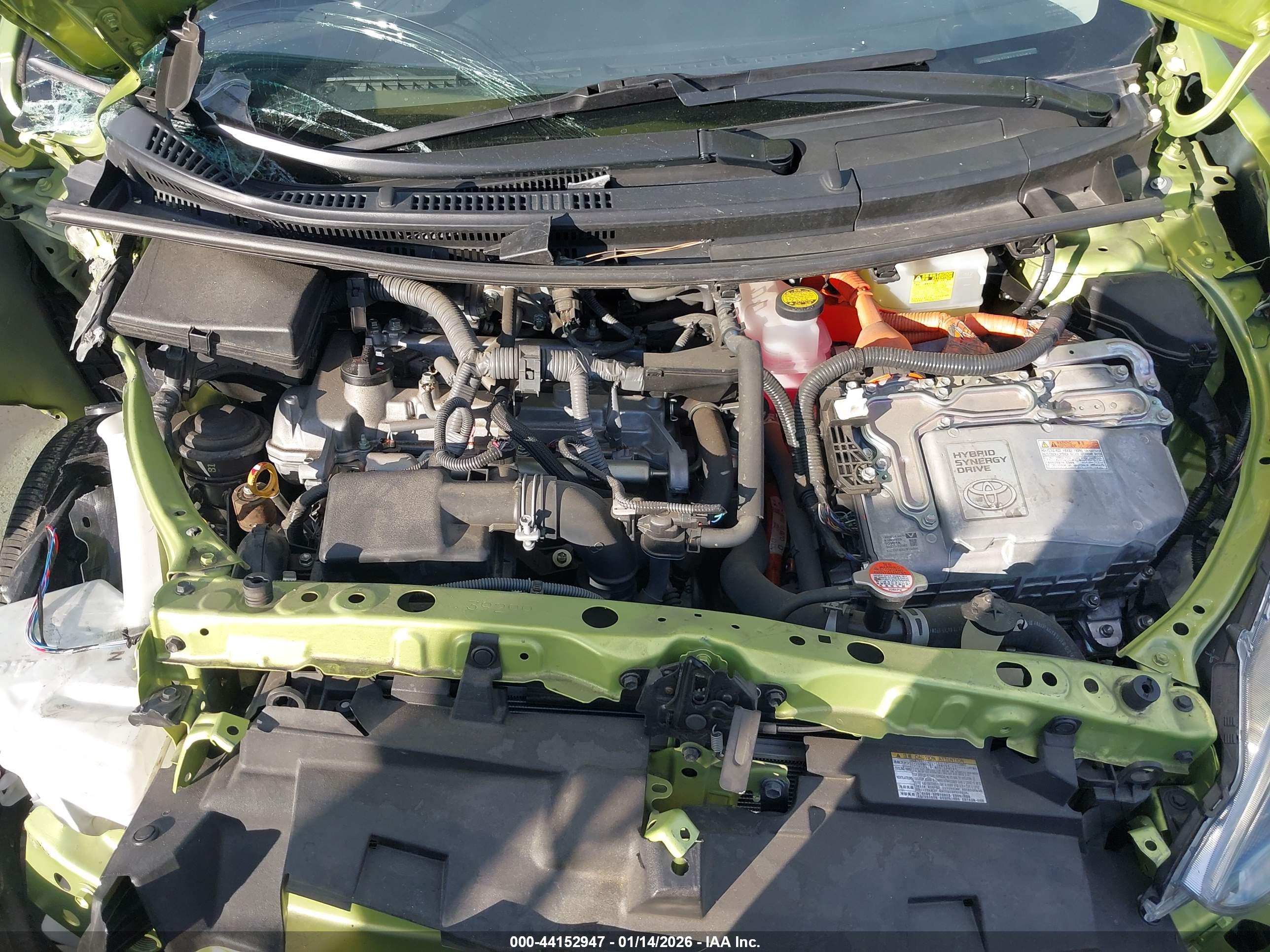 TOYOTA PRIUS image 10