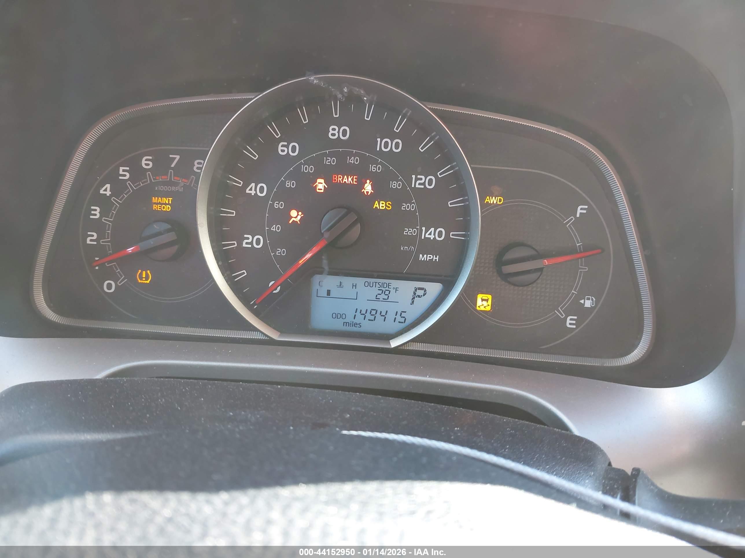 TOYOTA RAV4 image 7