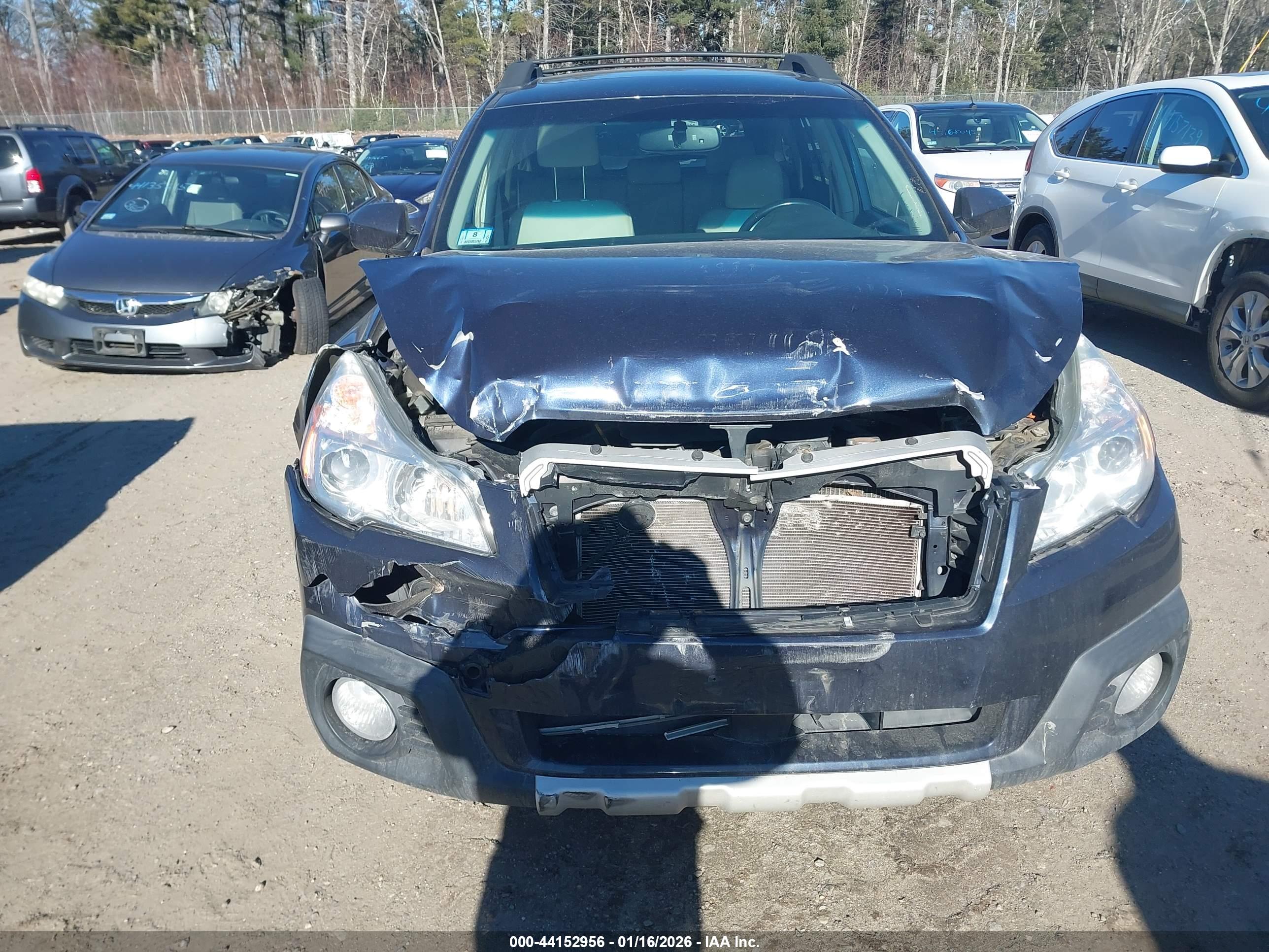SUBARU OUTBACK image 6