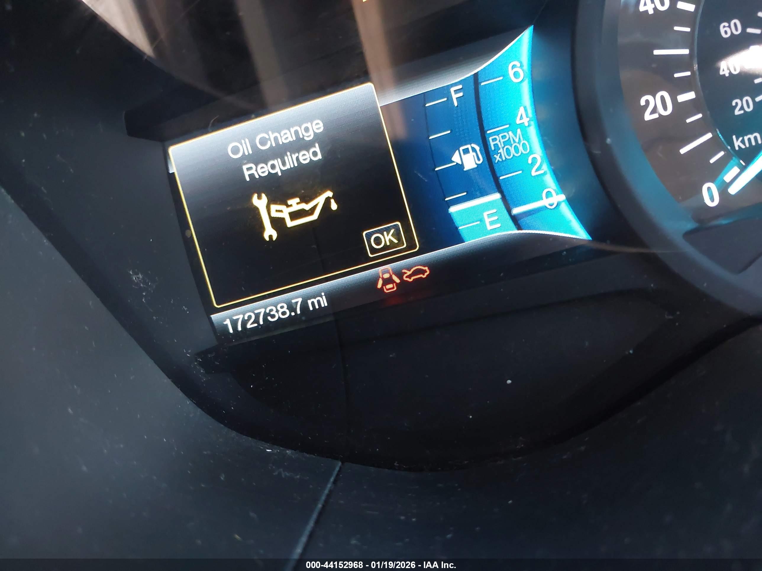 FORD FUSION image 7