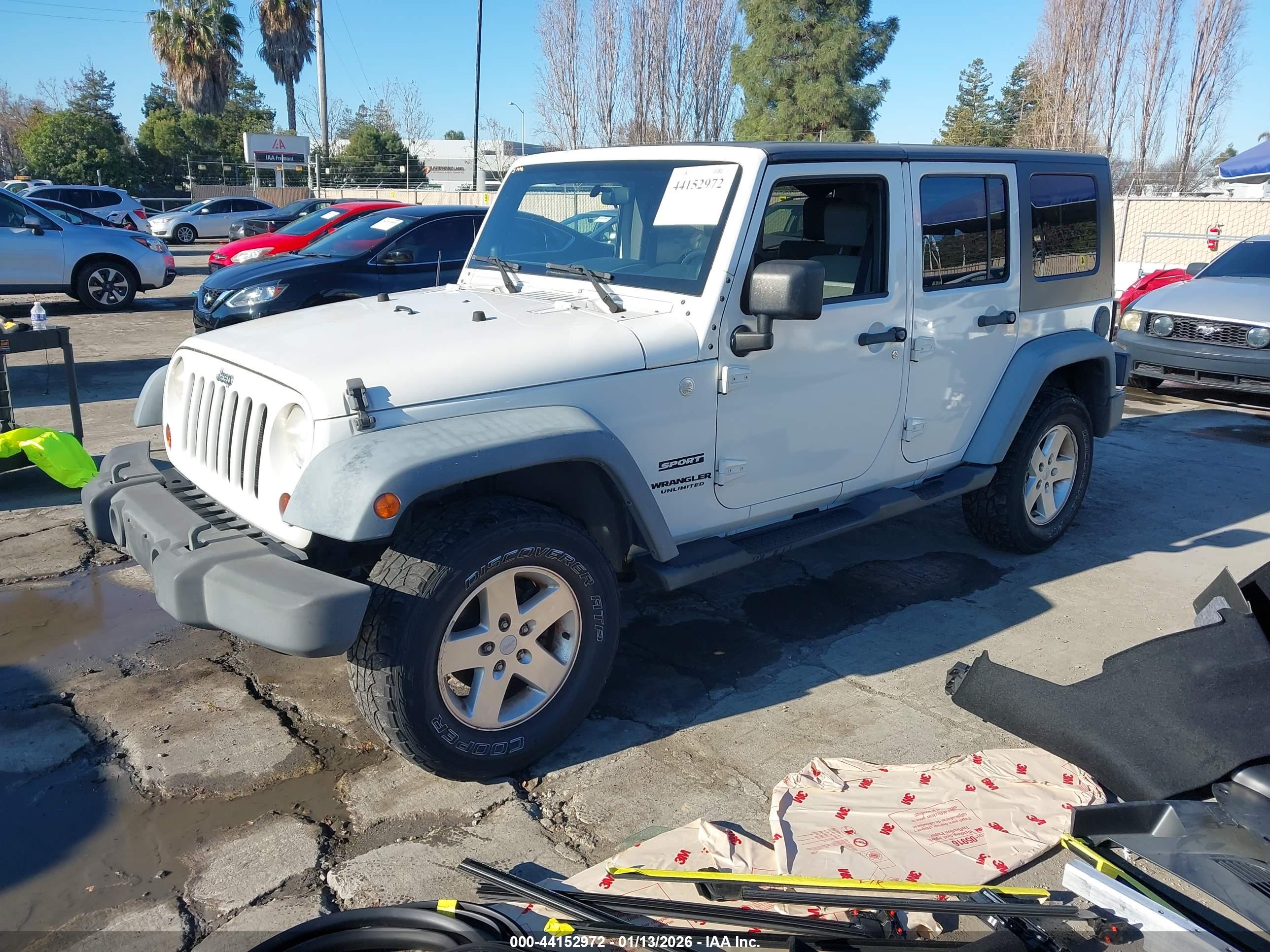 JEEP WRANGLER image 2