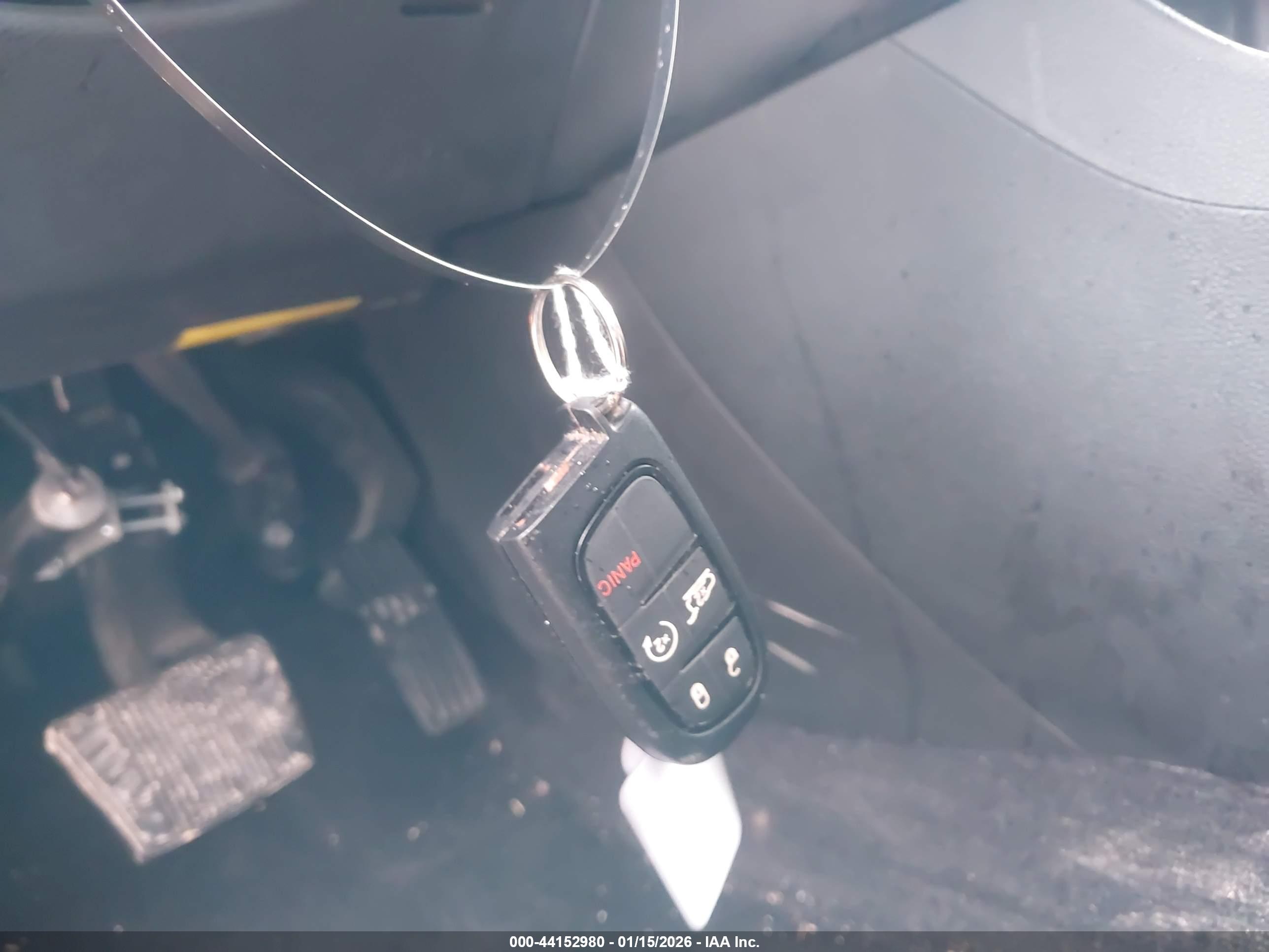 JEEP CHEROKEE image 11
