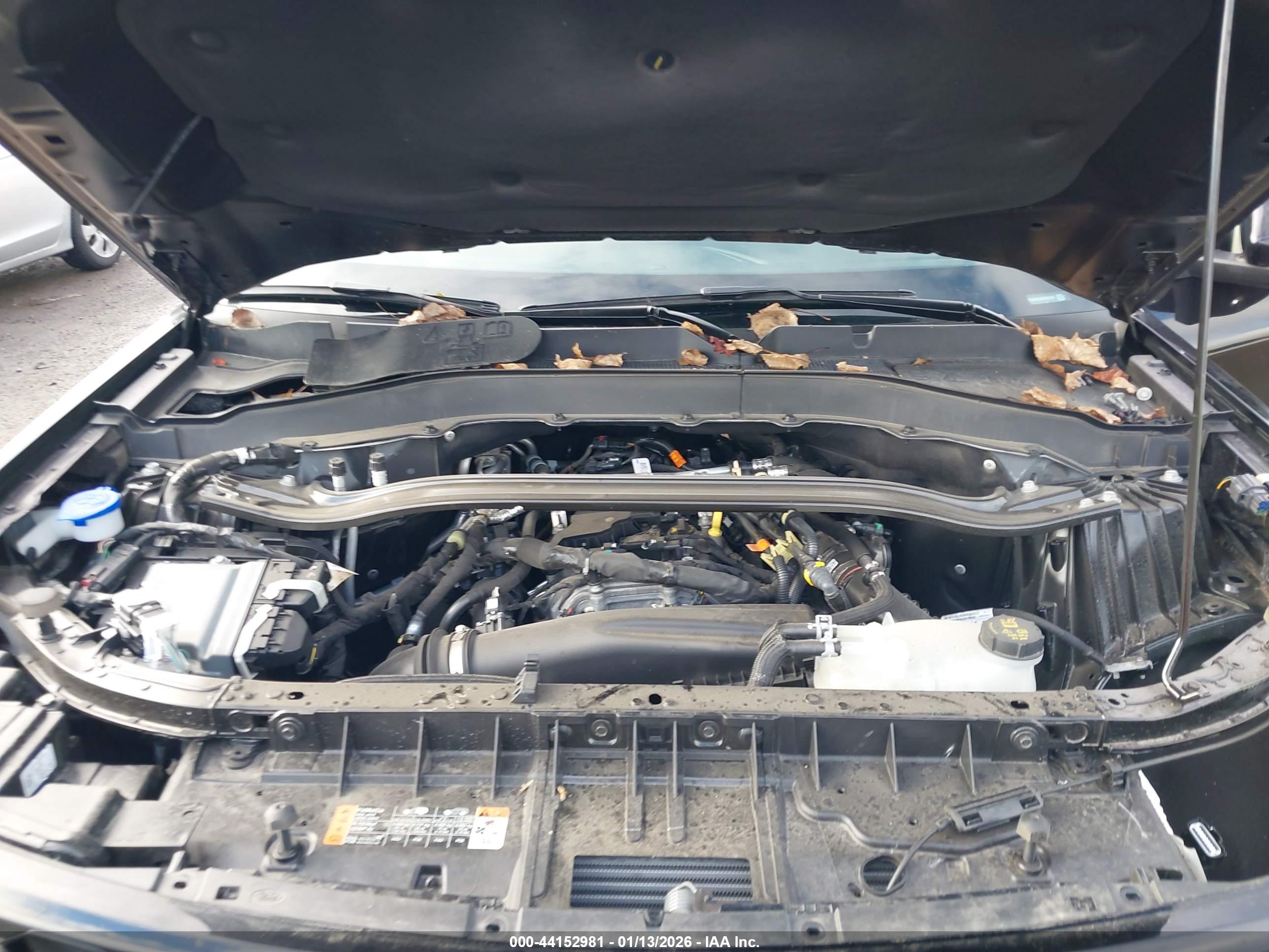 FORD EXPLORER image 10