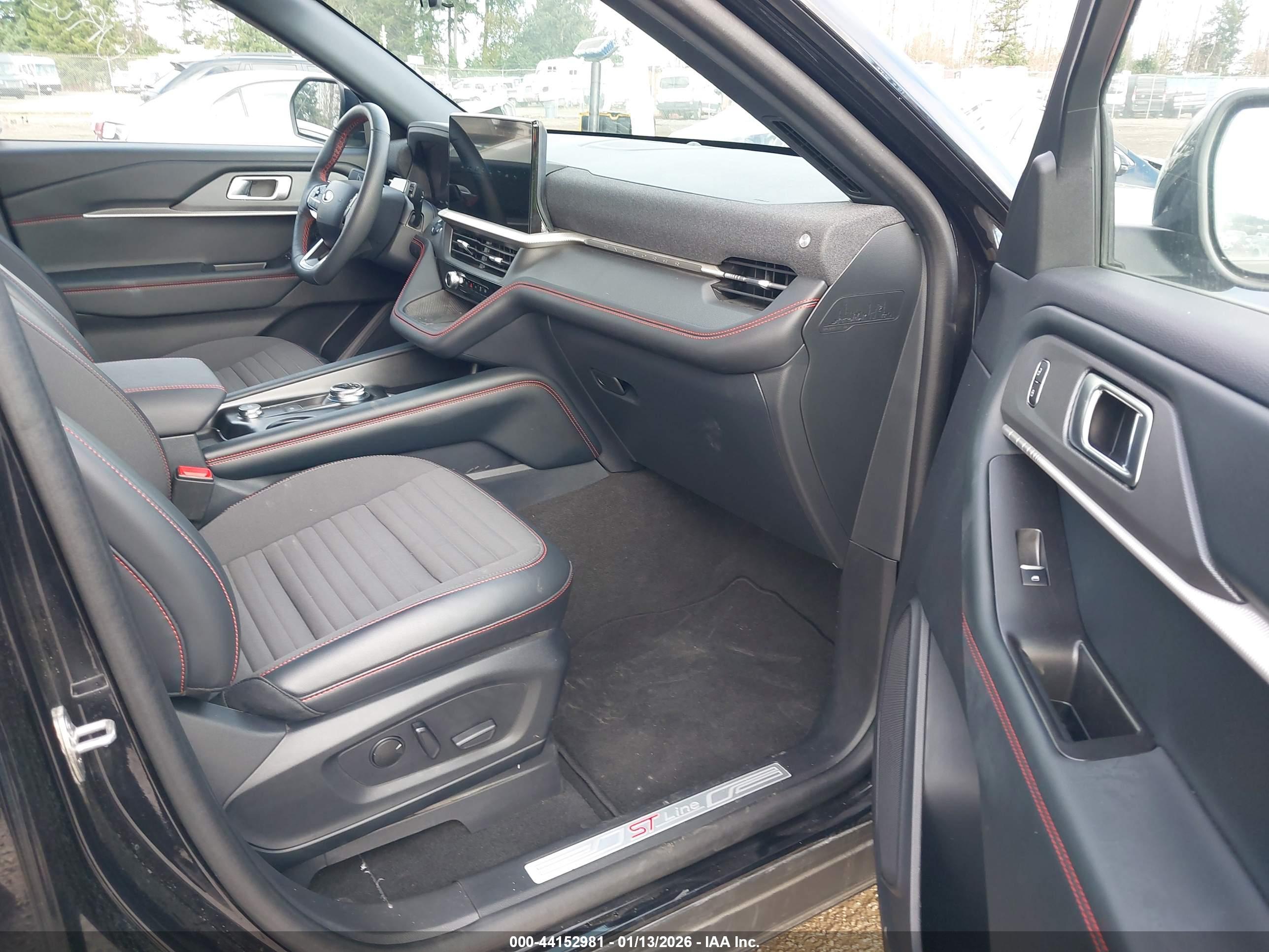 FORD EXPLORER image 5