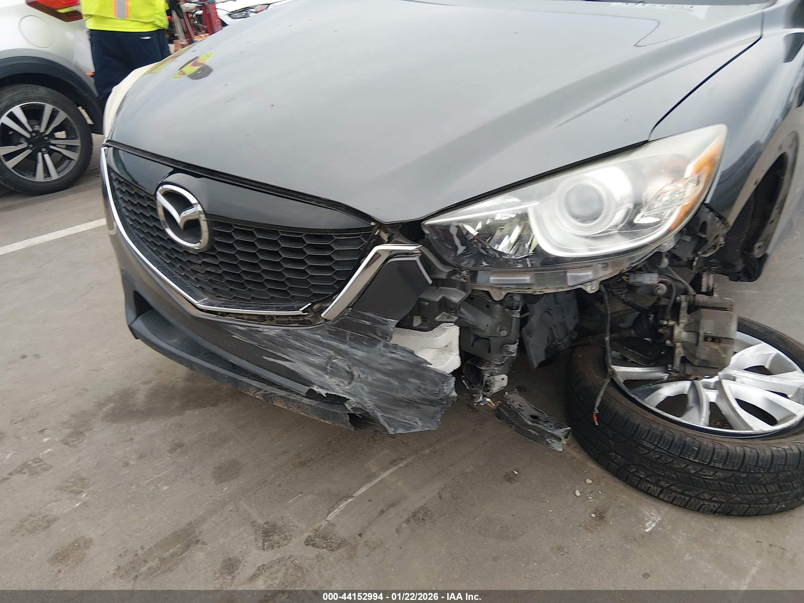 MAZDA CX-5 image 6