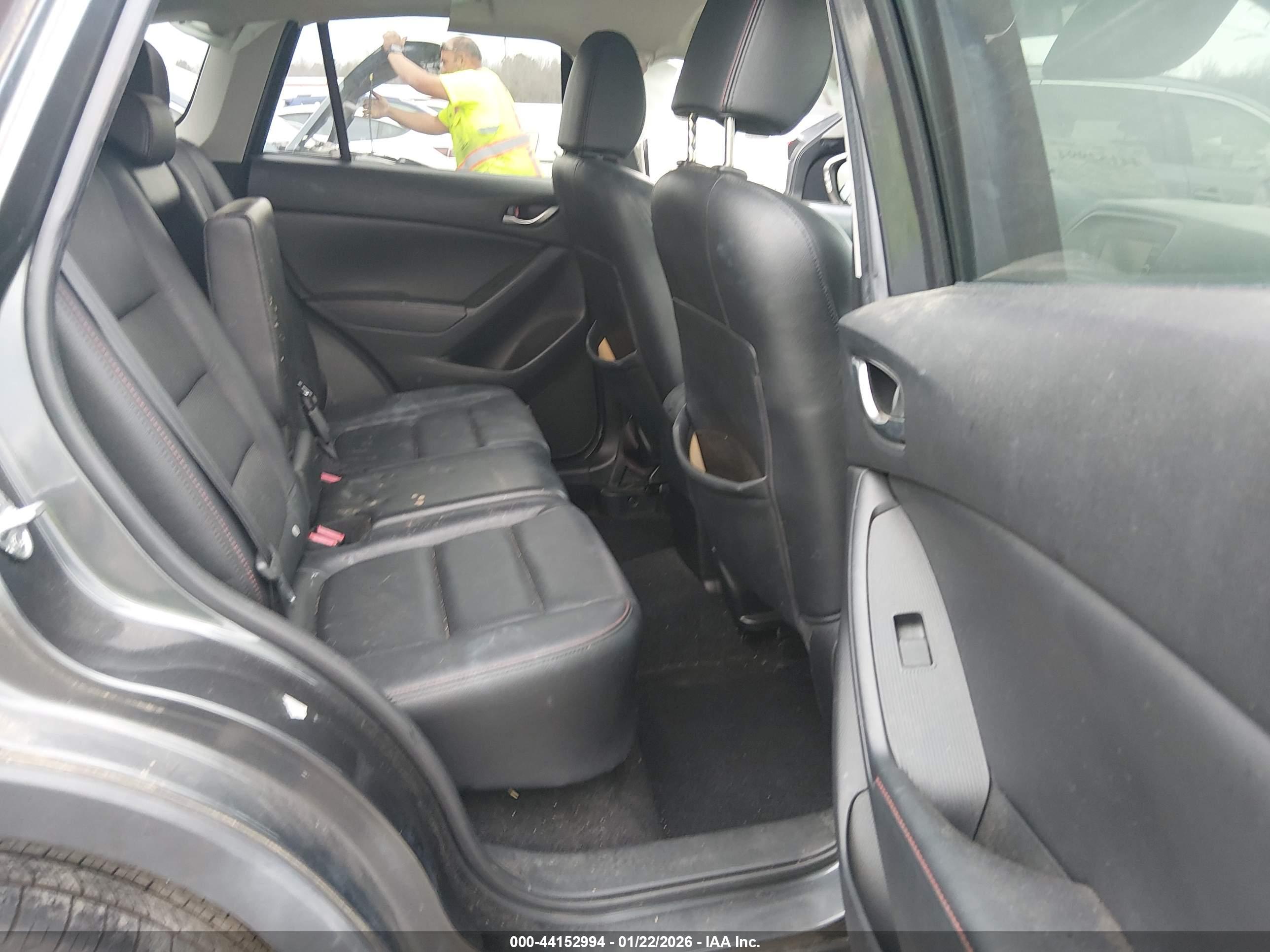 MAZDA CX-5 image 8