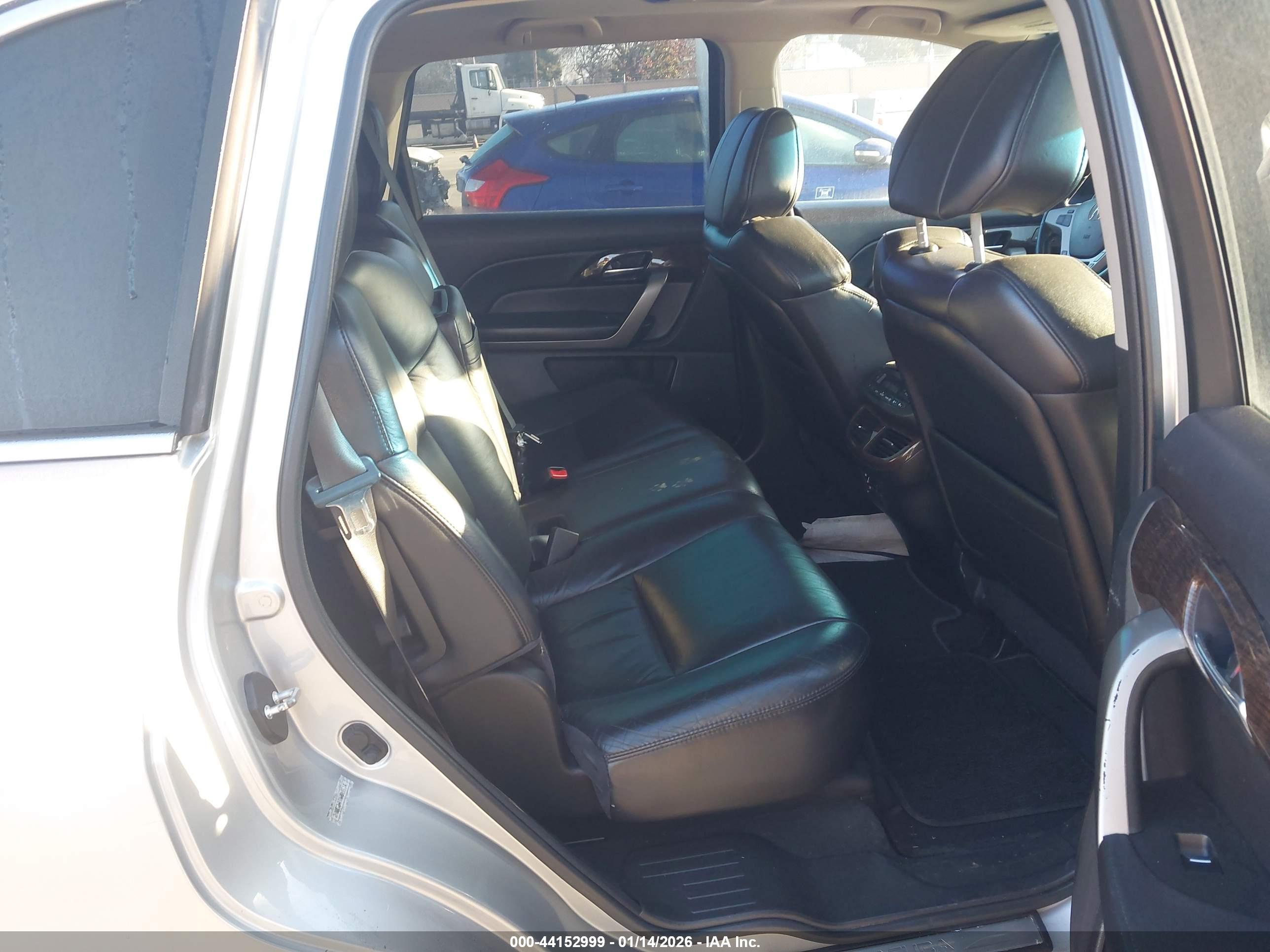 ACURA MDX image 8
