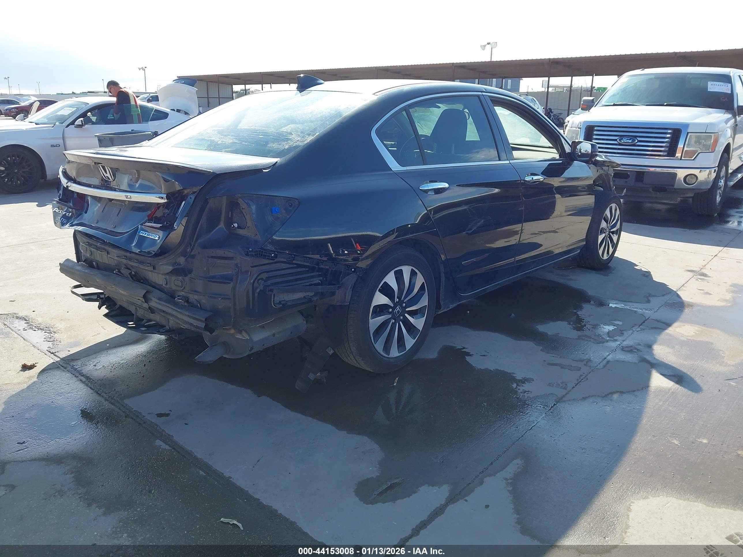 HONDA ACCORD image 4